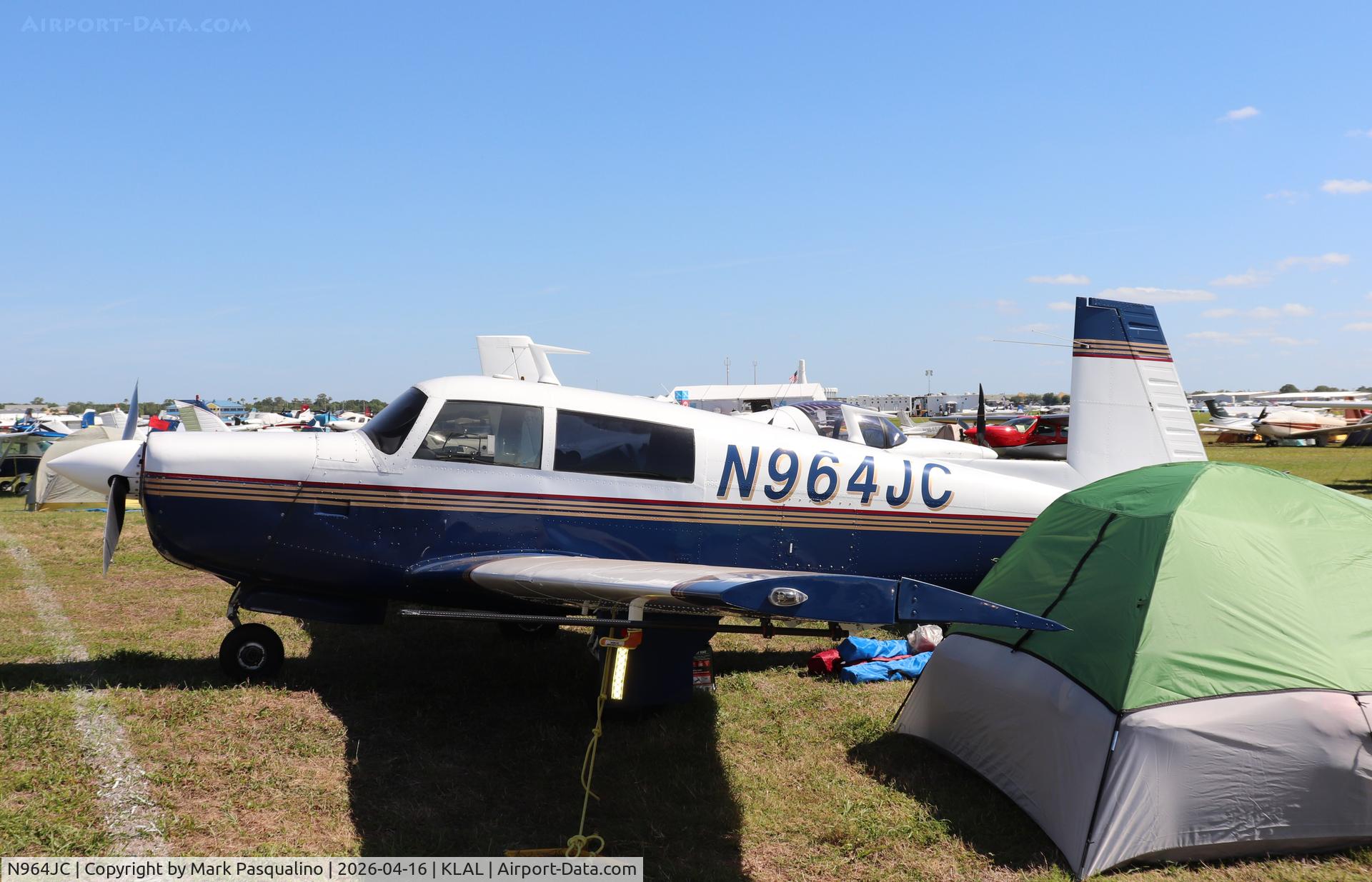 N964JC, 1976 Mooney M20F Executive, c/n 22-1355, Mooney M20F