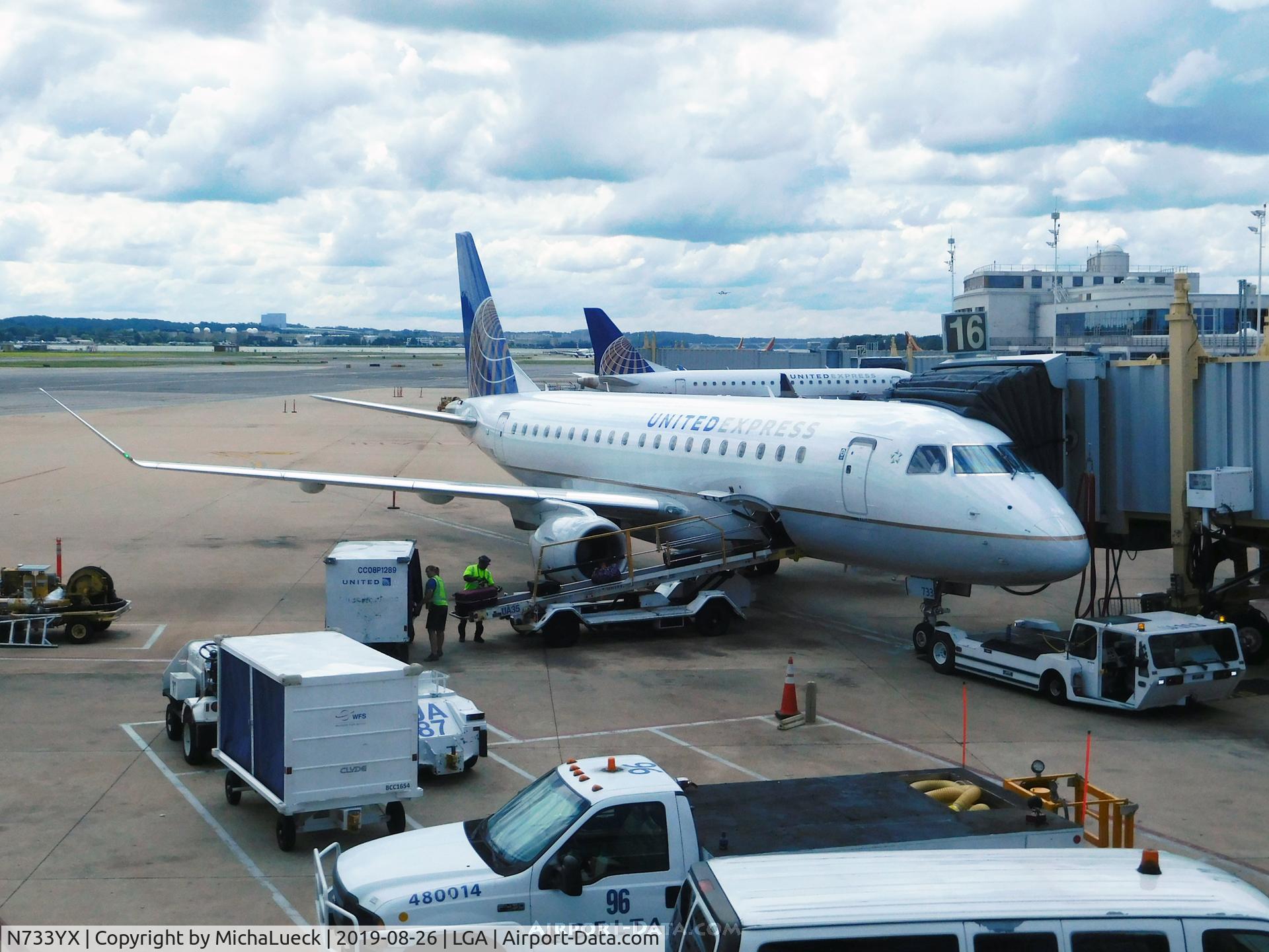 N733YX, 2016 Embraer 175LR (ERJ-170-200LR) C/N 17000539, At La Guardia