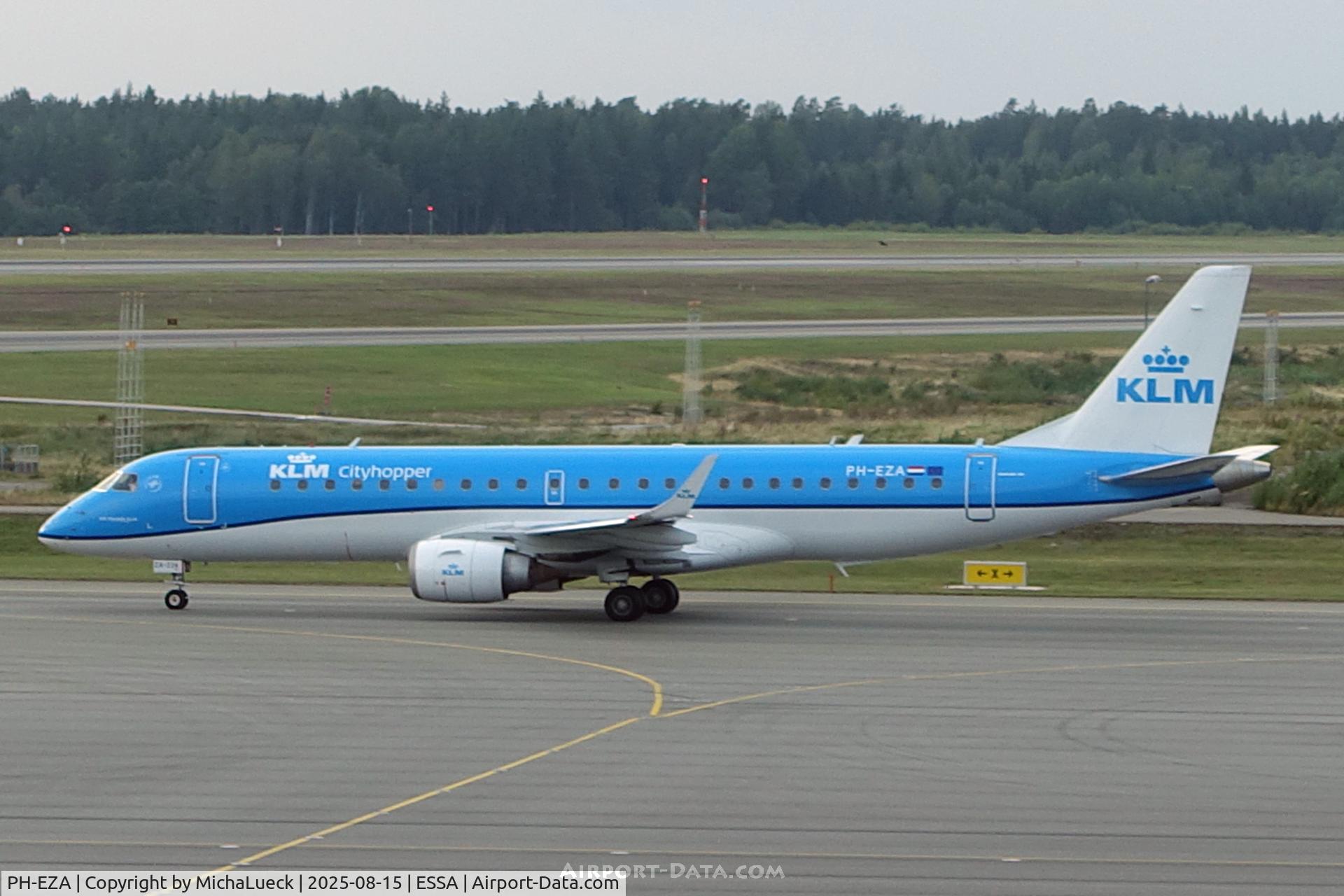 PH-EZA, 2008 Embraer 190LR (ERJ-190-100LR) C/N 19000224, At Arlanda