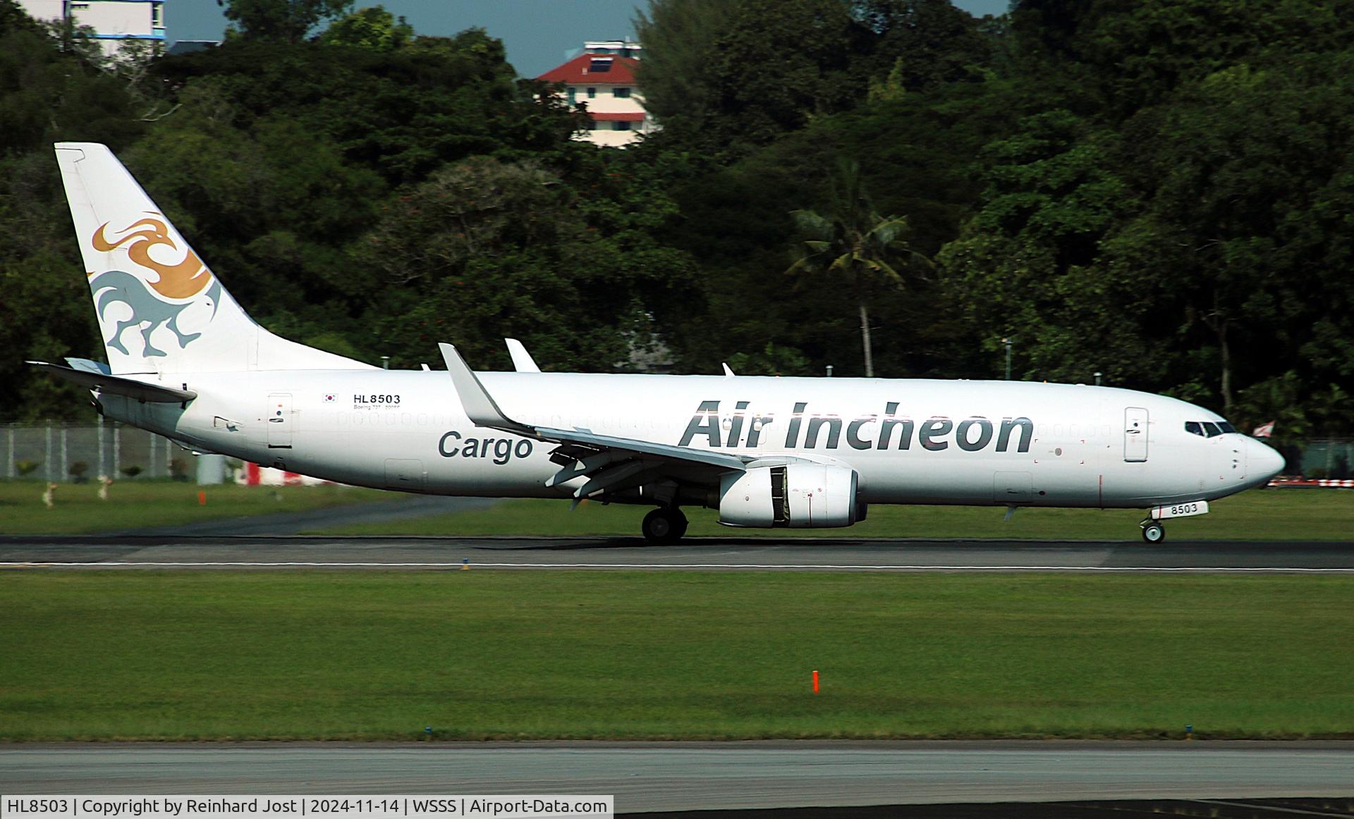 HL8503, 2000 Boeing 737-85P, c/n 28535 l/n 480, Air Incheon Cargo B737 arriving at Singapore-Changi