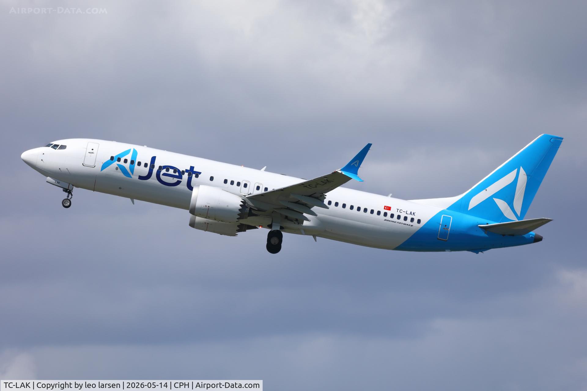 TC-LAK, 2022 Boeing 737-8 MAX C/N 61848, Copenhagen 14.5.2026