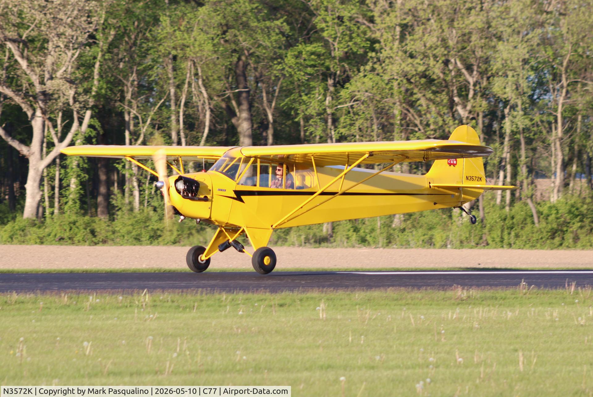 N3572K, 1946 Piper J3C-65 Cub C/N 22266, Piper J3C-65