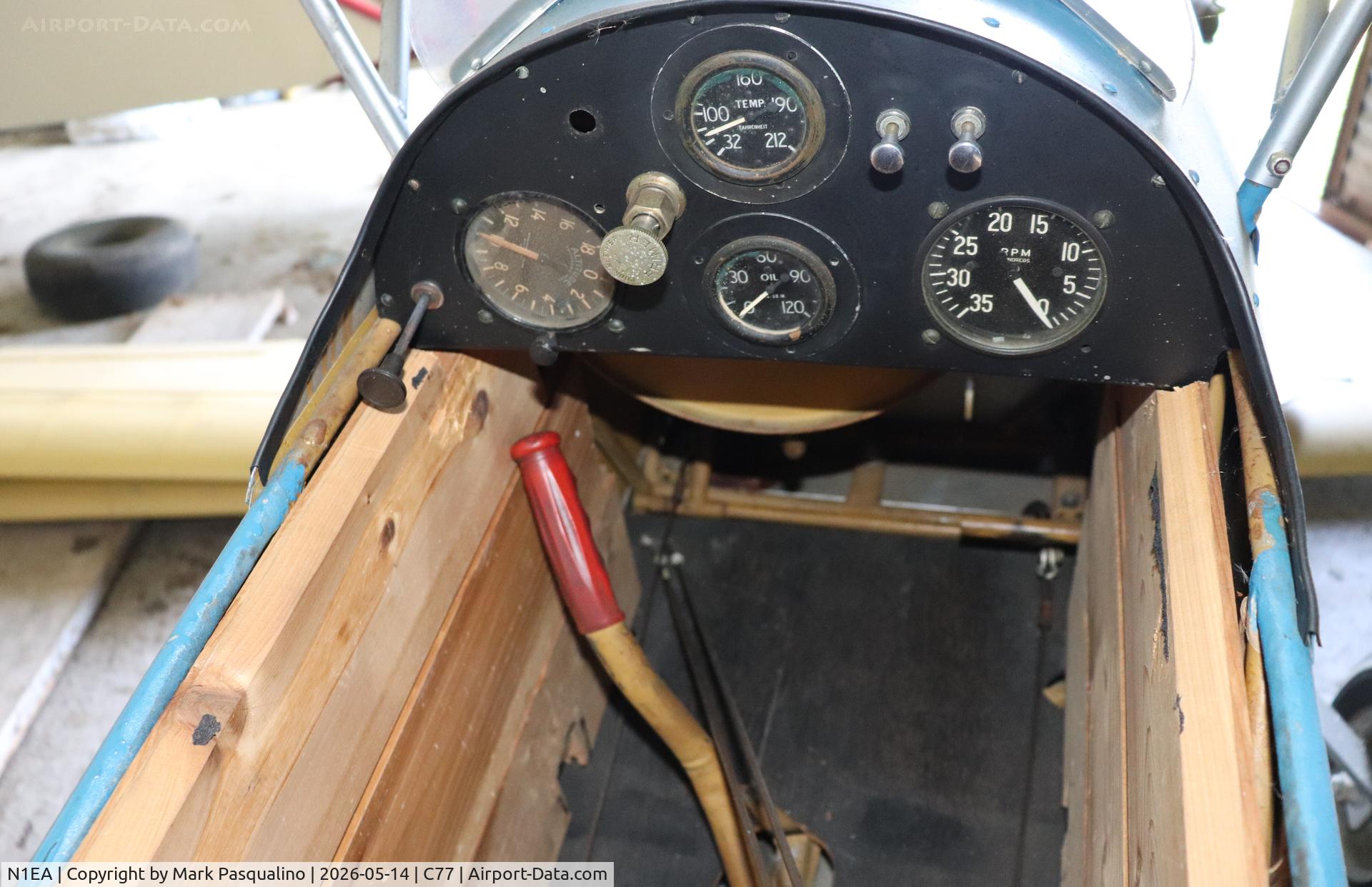 N1EA, 1963 Rene Tessier Tessier Biplane C/N 1, Tessier Biplane
