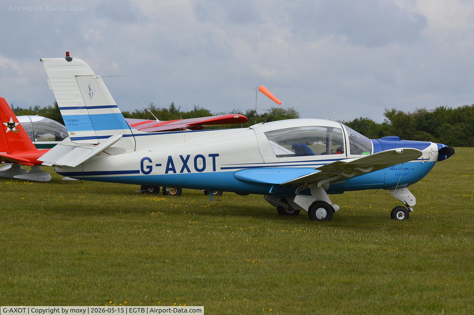 G-AXOT, 1969 Socata MS-893A Rallye Commodore 180, c/n 11433, Socata MS-893A Rallye Commodore 180 at Wycombe Air Park.