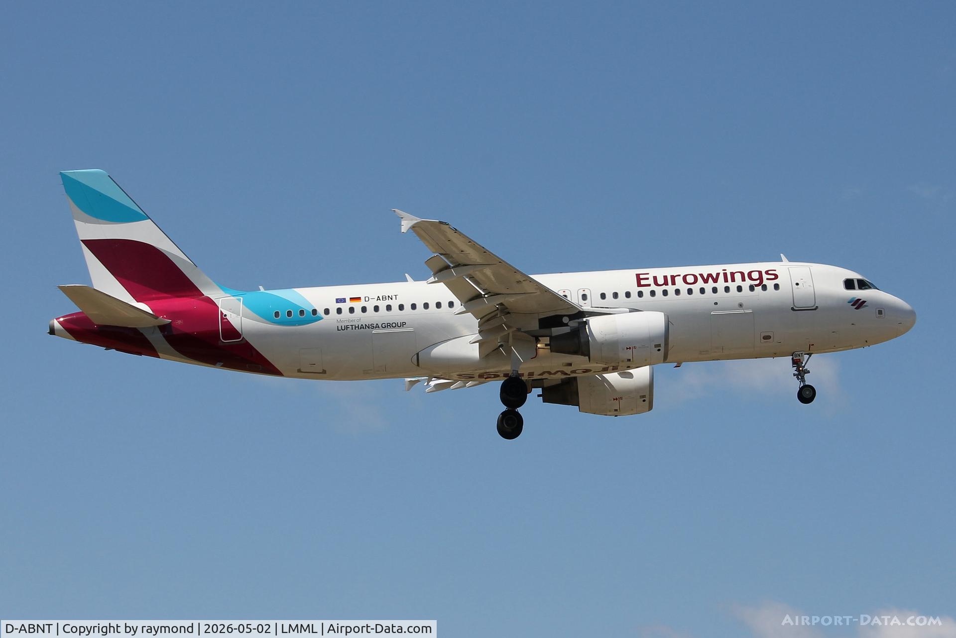 D-ABNT, 2005 Airbus A320-214, c/n 2562, Eurowings Airbus A320-214 reg D-ABNT landing in Malta RW13.