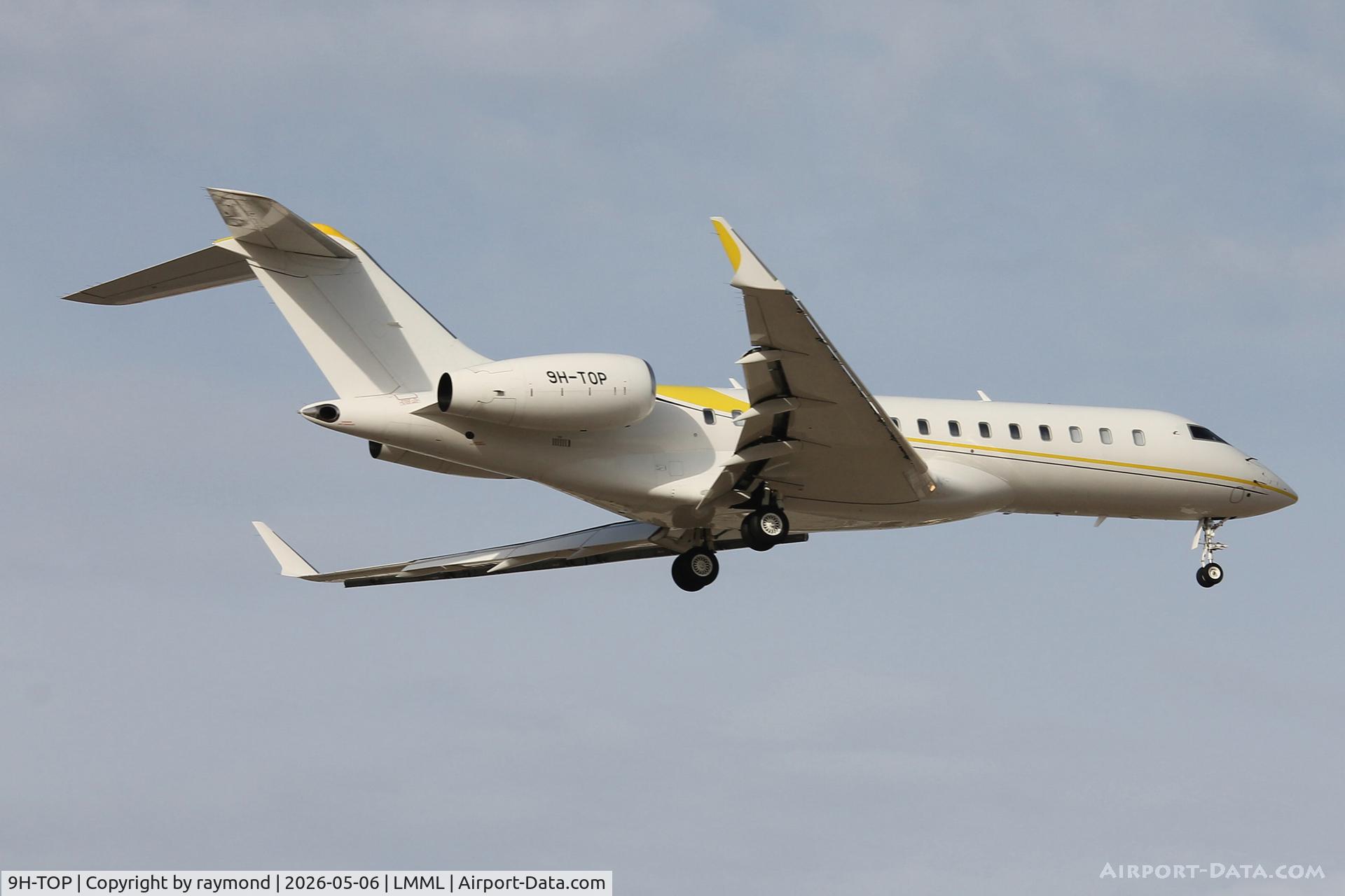 9H-TOP, 2017 Bombardier BD-700-1A10 Global 6000, c/n 9766, Bombardier BD-700-1A10 Global 6000 reg 9H-TOP of Avcon Jet seen on short finals for RW13 Malta.
