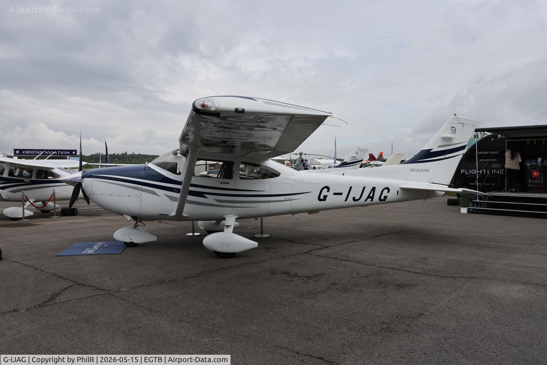 G-IJAG, 2005 Cessna 182T Skylane, c/n 18281683, G-IJAG 2005 Cessna 182T Skylane Private Flyer Fest Booker 
