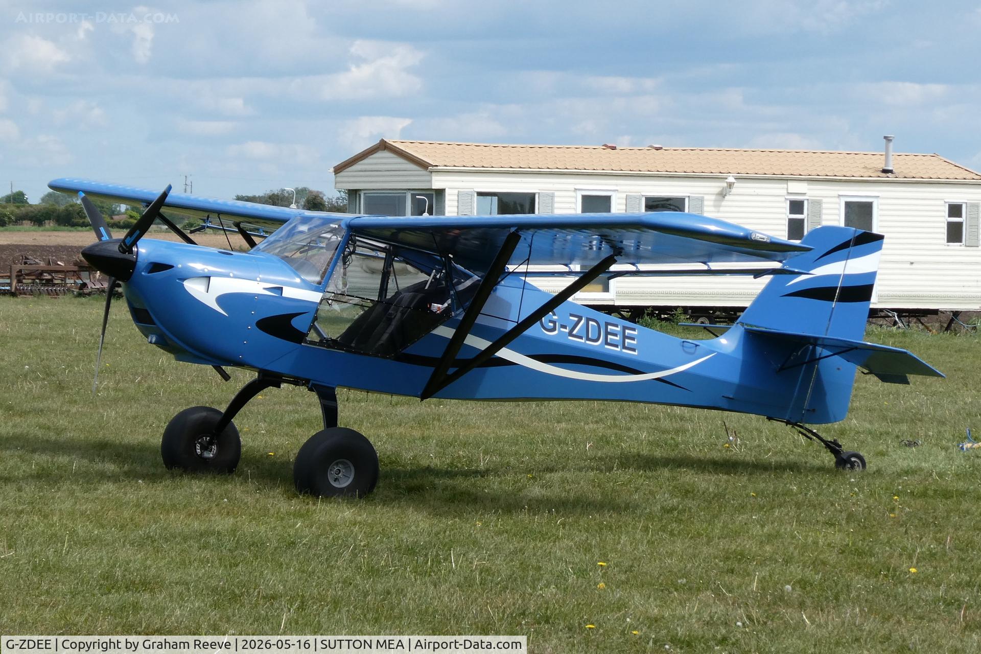 G-ZDEE, 2022 Ascent Industries Eurofox 2K, c/n 64922, Parked at Sutton Meadows.