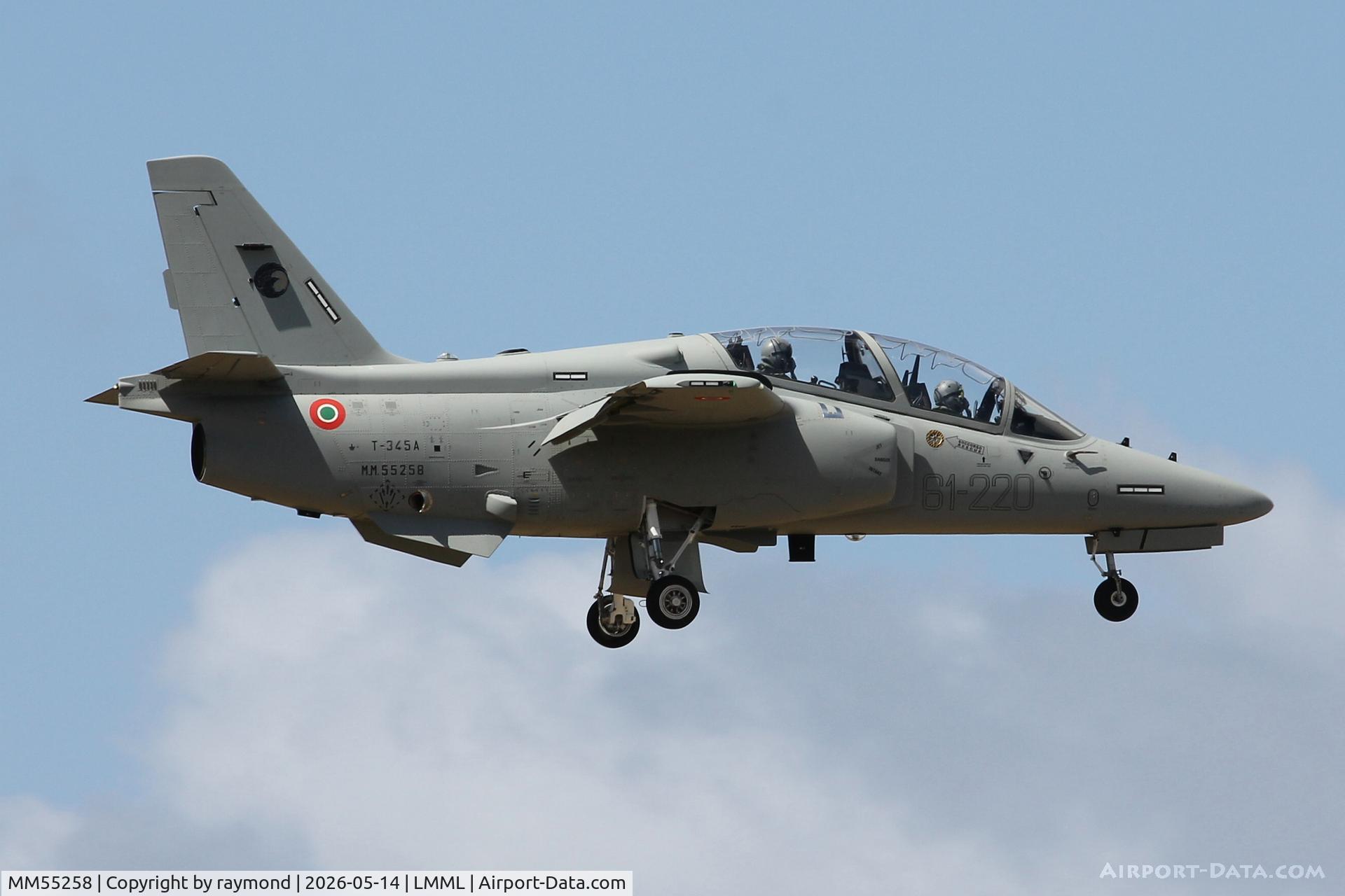 Aircraft MM55258, Leonardo T-345A, c/n 41386, Leonardo T-345A reg MM55258/61-220 of 61 Stormo Italian Air Force on final approach for RW31., at LMML, photo by raymond