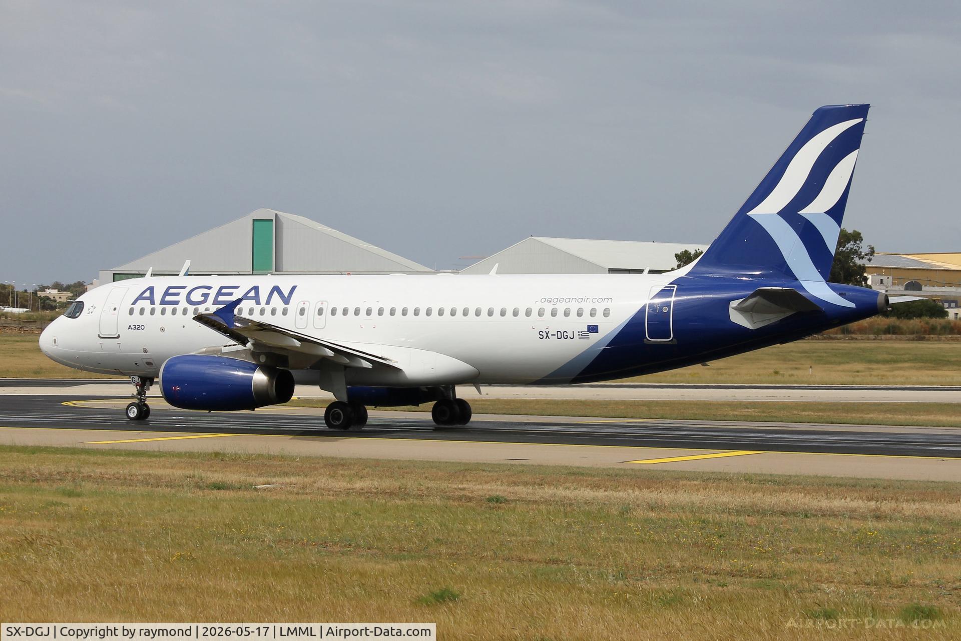 SX-DGJ, 2007 Airbus A320-232, c/n 3316, Airbus A320-232 reg SX-DGJ of Aegean Airlines approaching Runway Intersection for departure to Athens.