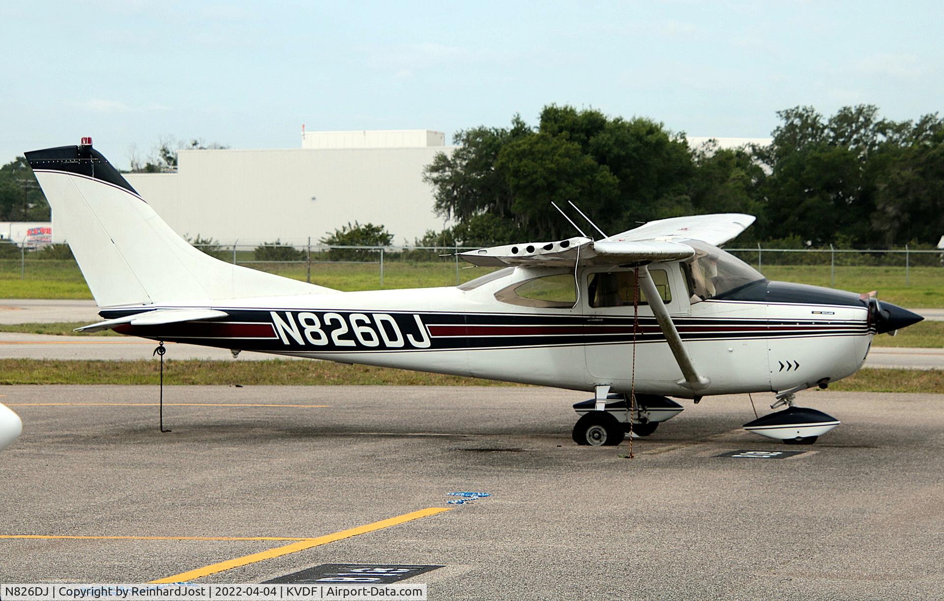 N826DJ, 1966 Cessna 182J Skylane, c/n 18257268, Not in airworthy condition at Tampa Executive, FL