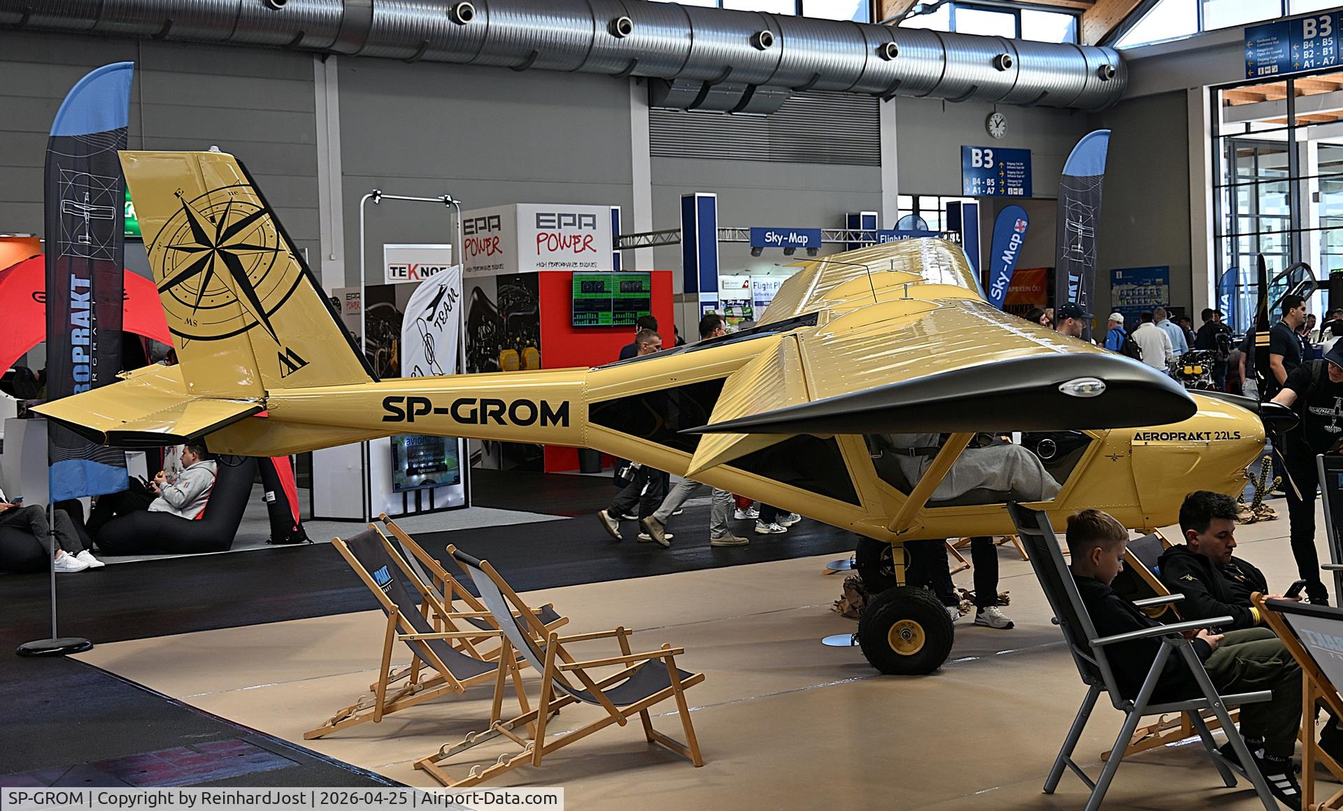 SP-GROM, 2026 Aeroprakt A-22LS, c/n 698, On display at Aero 2026, Friedrichshafen, Germany
