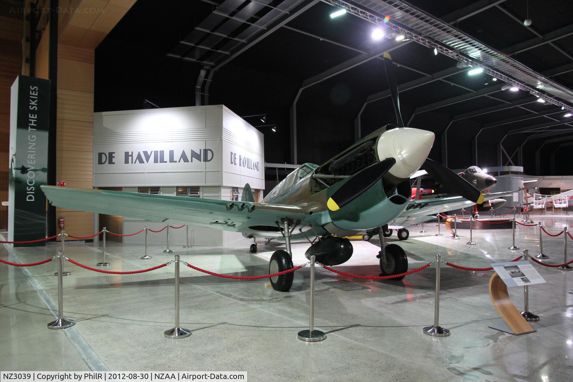 NZ3039, Curtiss P-40E Kittyhawk, c/n Not found NZ3039, NZ3039 (41-36385, EV131) 1942 Curtis P-40E Warhawk RNZAF Auckland MoTaT 