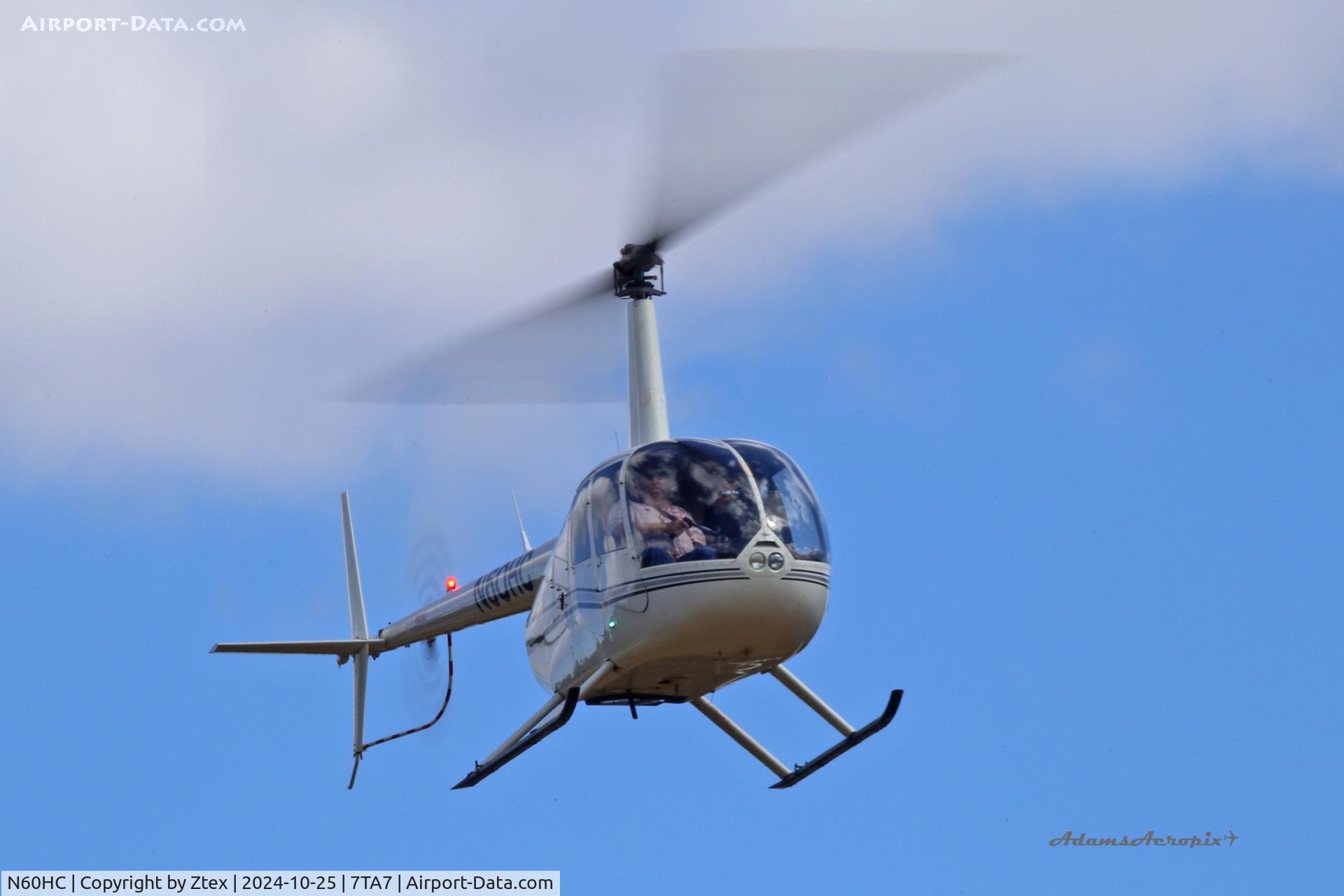 N60HC, 1996 Robinson R44, c/n 0287, At the 2024 Reklaw Fly-in 