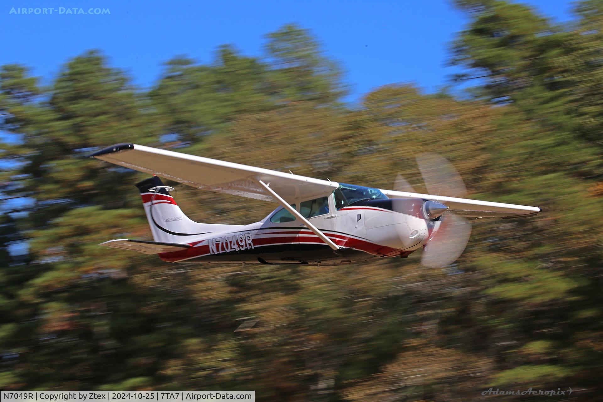 N7049R, 1978 Cessna TR182 Turbo Skylane RG, c/n R18200644, At the 2024 Reklaw Fly-in 