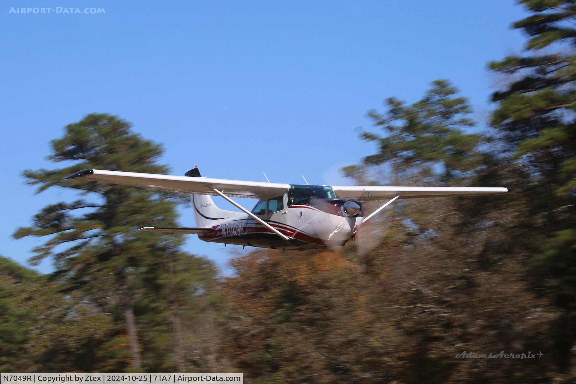 N7049R, 1978 Cessna TR182 Turbo Skylane RG, c/n R18200644, At the 2024 Reklaw Fly-in 