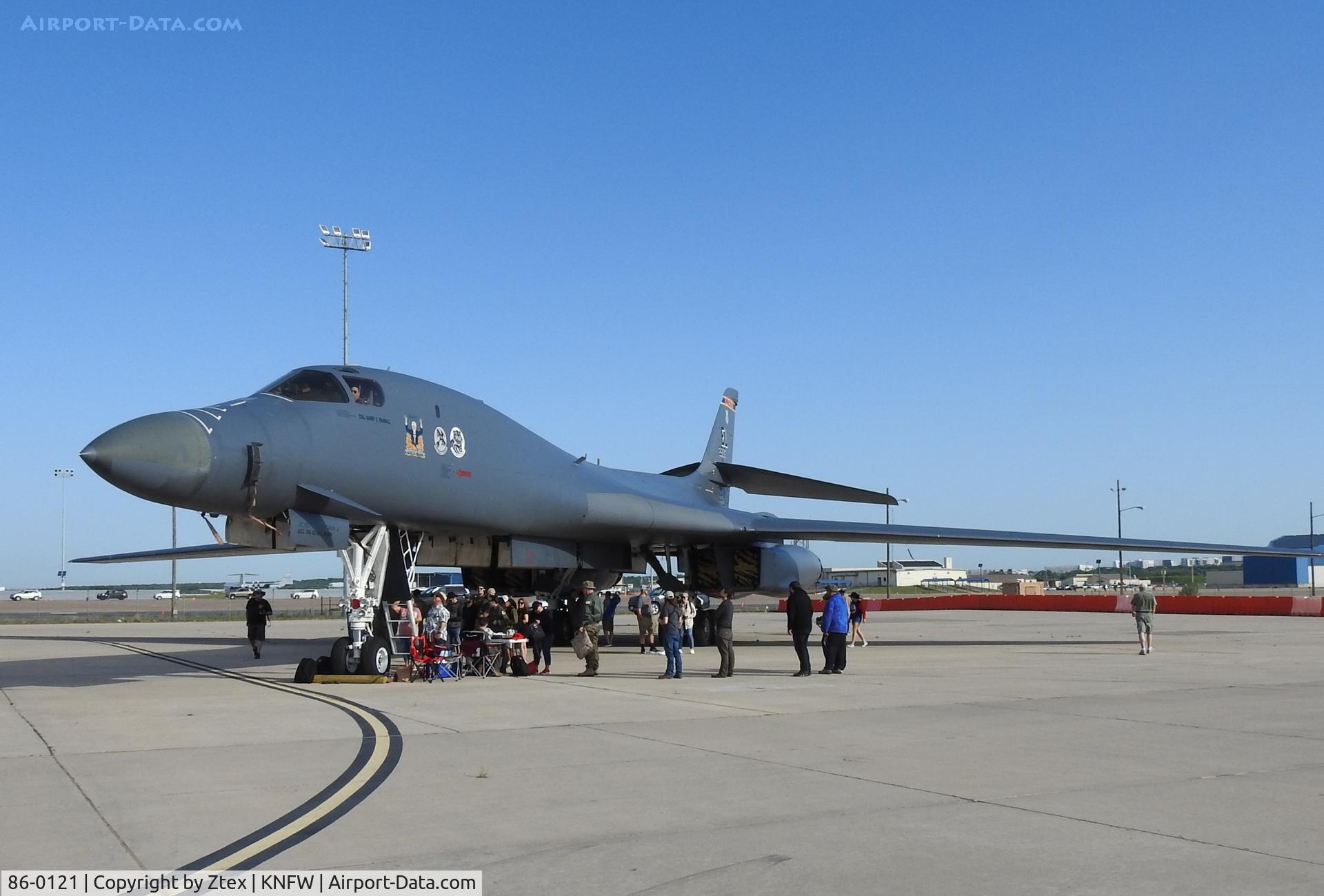 86-0121, 1986 Rockwell B-1B Lancer, c/n 81, At the 2024 Fort Worth Airshow