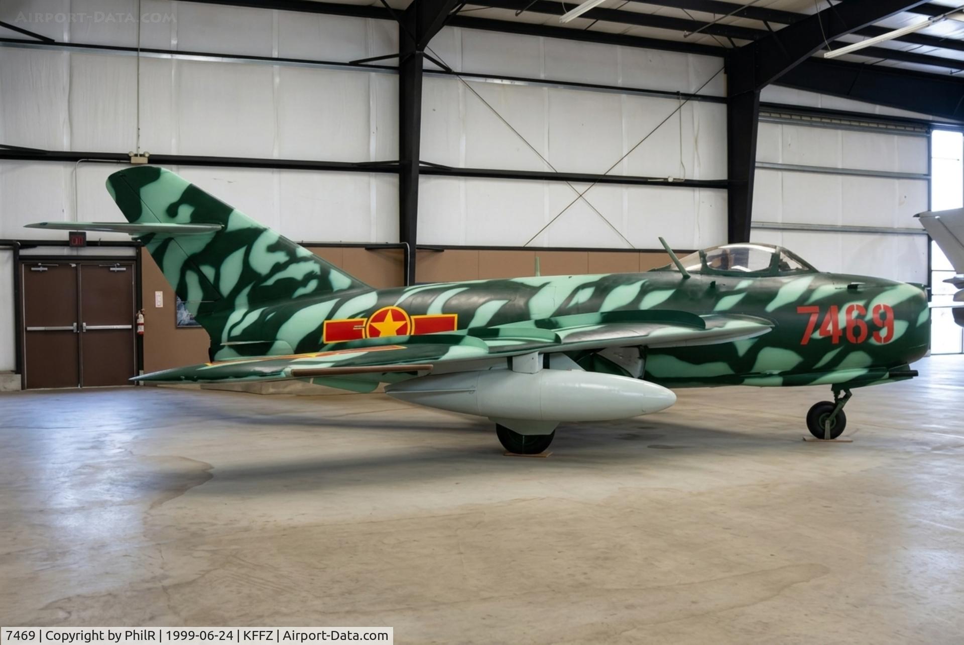 7469, Mikoyan-Gurevich MiG-17F, c/n 1406016, 7469 Mig-17 Fresco NVAF Champlin Fighter Museum Falcon Field Mesa Az 
