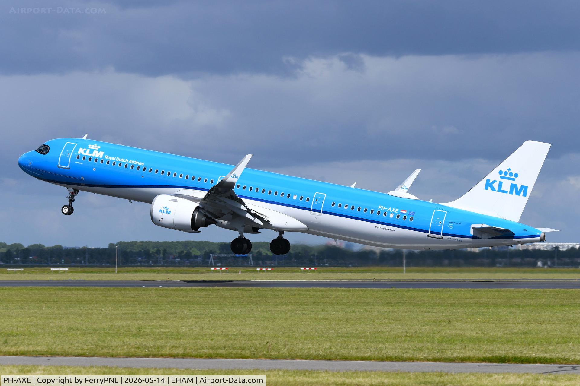 PH-AXE, 2025 Airbus A321-252NX, c/n 12473, KLM A321N lifting-off