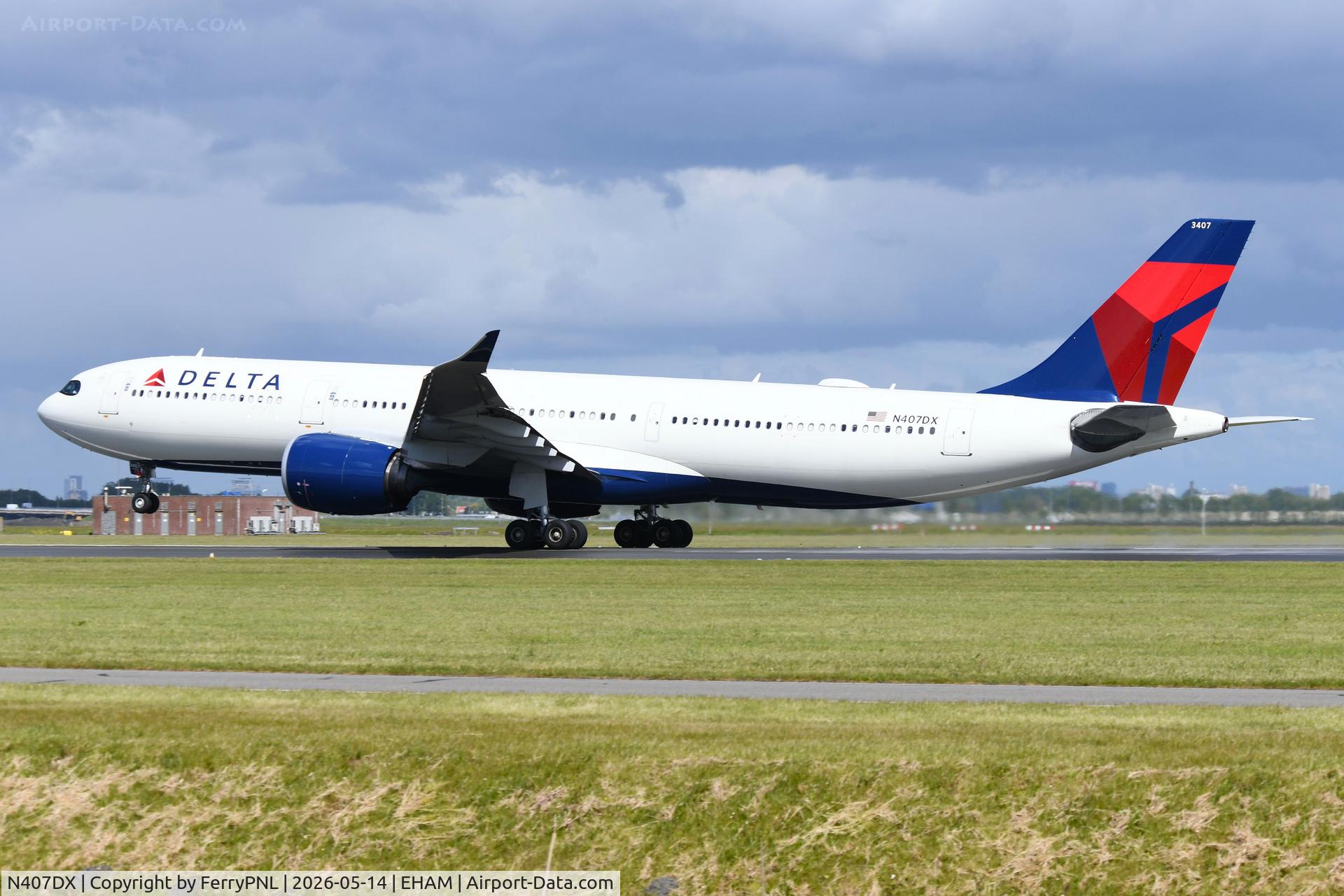 N407DX, 2020 Airbus A330-941, c/n 1957, Departure of Delta A339