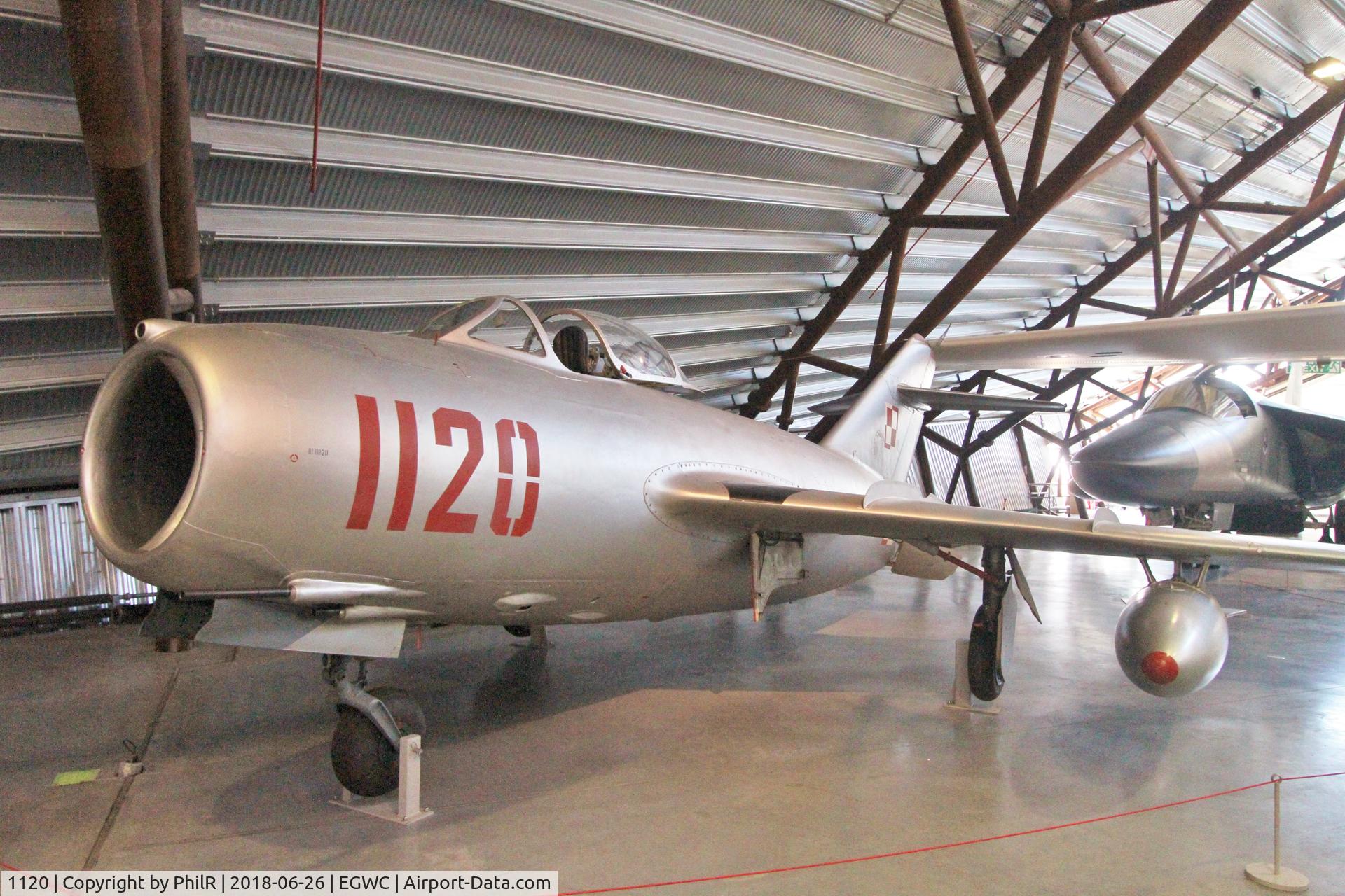 1120, 1955 Mikoyan-Gurevich MiG-15bis (Lim-2), c/n 1B01120, 1120 1955 SB Lim-2 MiG 15 -Bis Polish AF Cosford 
