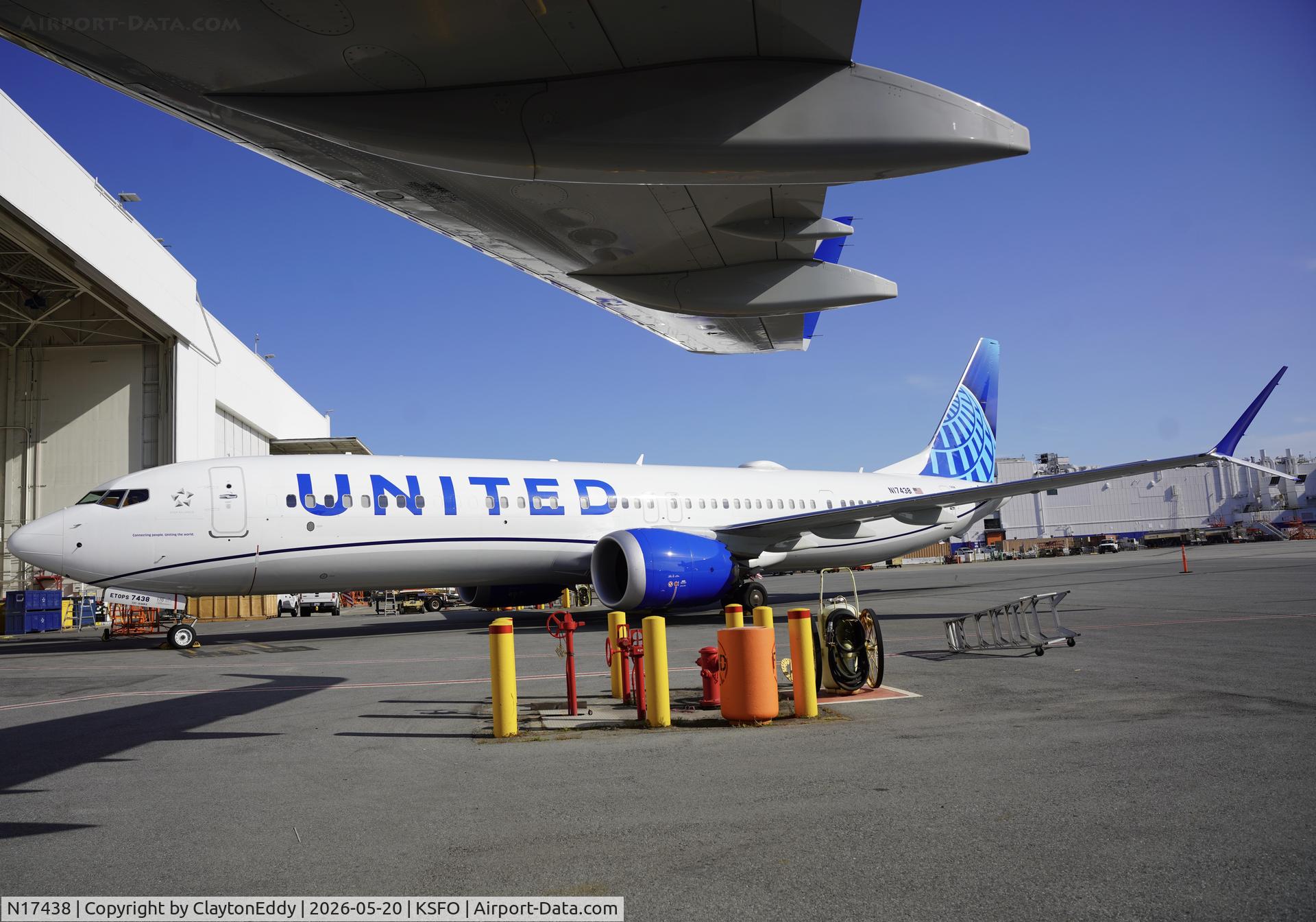 N17438, 2026 Boeing 737 MAX 9, c/n 67668 l/n 9512, SfO 2026