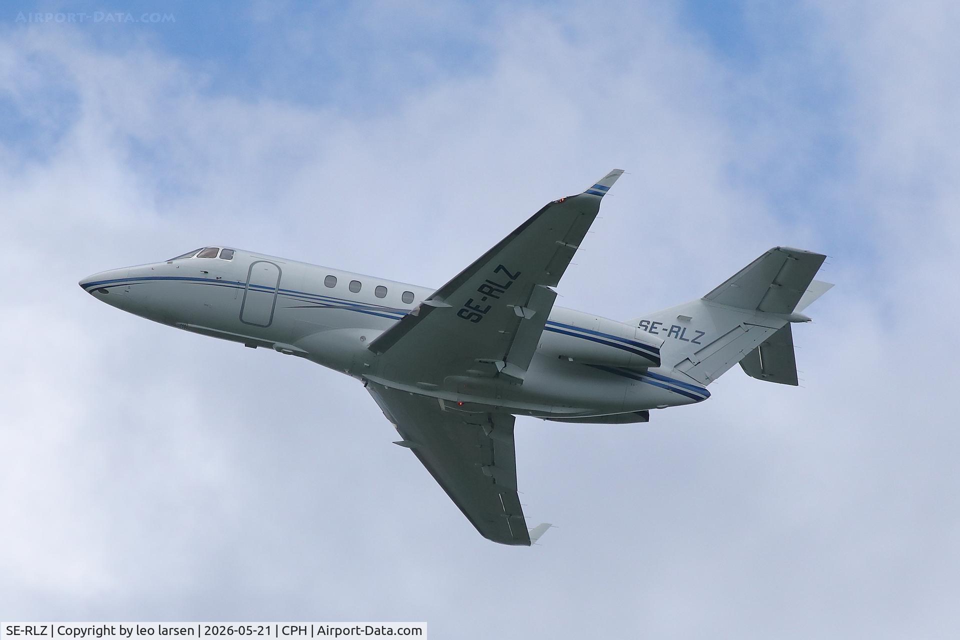 SE-RLZ, Hawker Beechcraft Corp HAWKER 900XP, c/n HA-0104, Copenhagen 21.5.2026