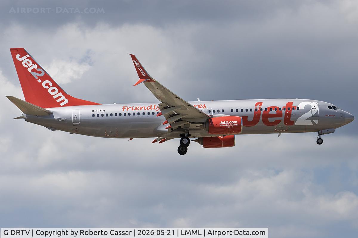 G-DRTV, 2015 Boeing 737-8AL (SSW), c/n 40554 l/n 5410, Runway 31
