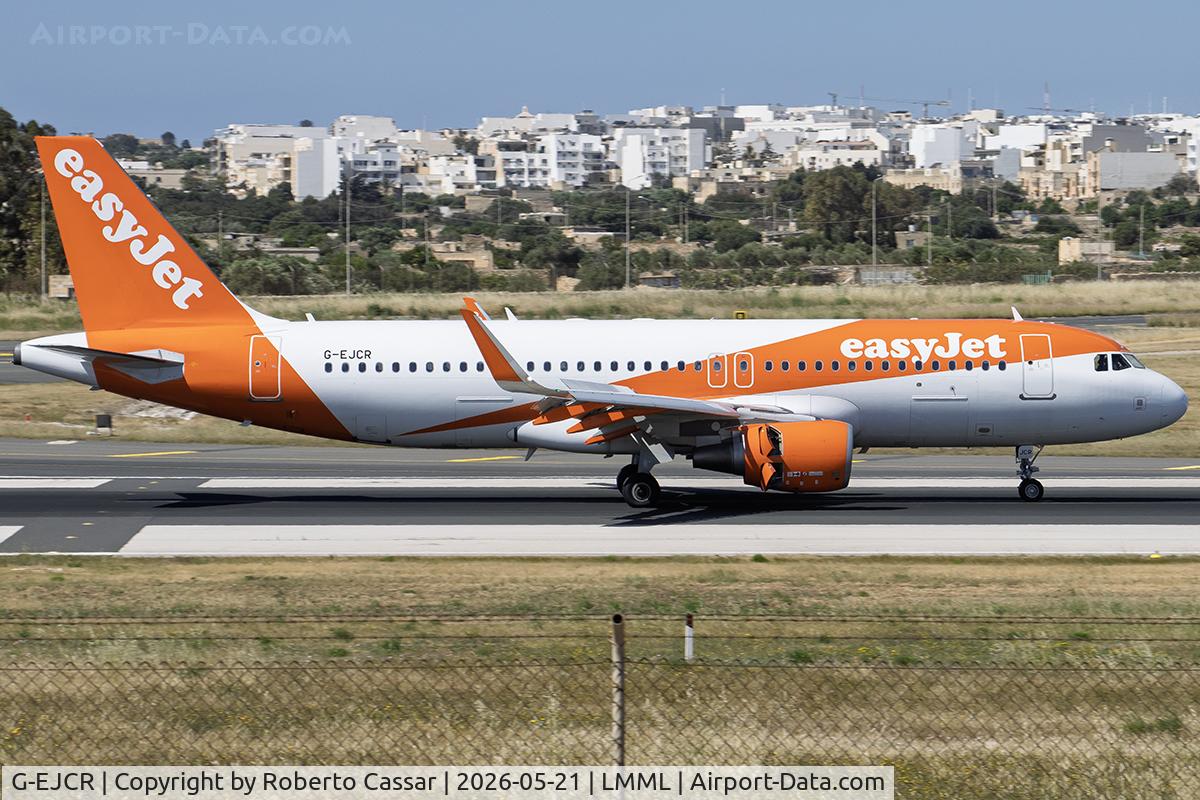 G-EJCR, 2014 Airbus A320-216, c/n 6282, Runway 31