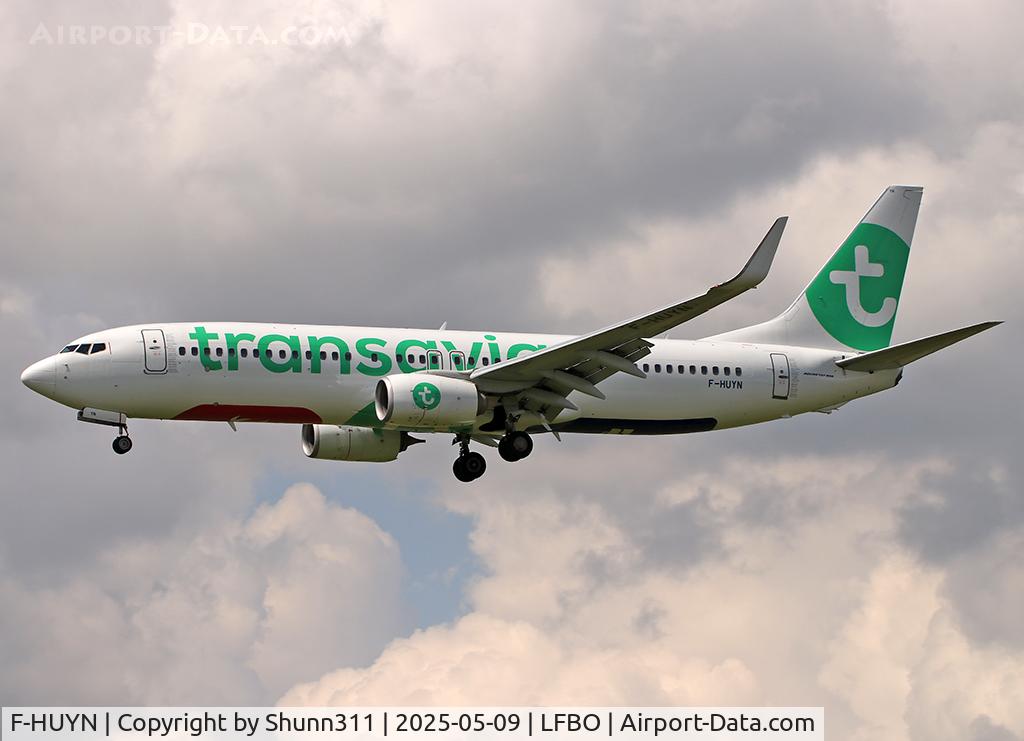 F-HUYN, 2014 Boeing 737-82R, c/n 40012 l/n 5222, Landing rwy 14R