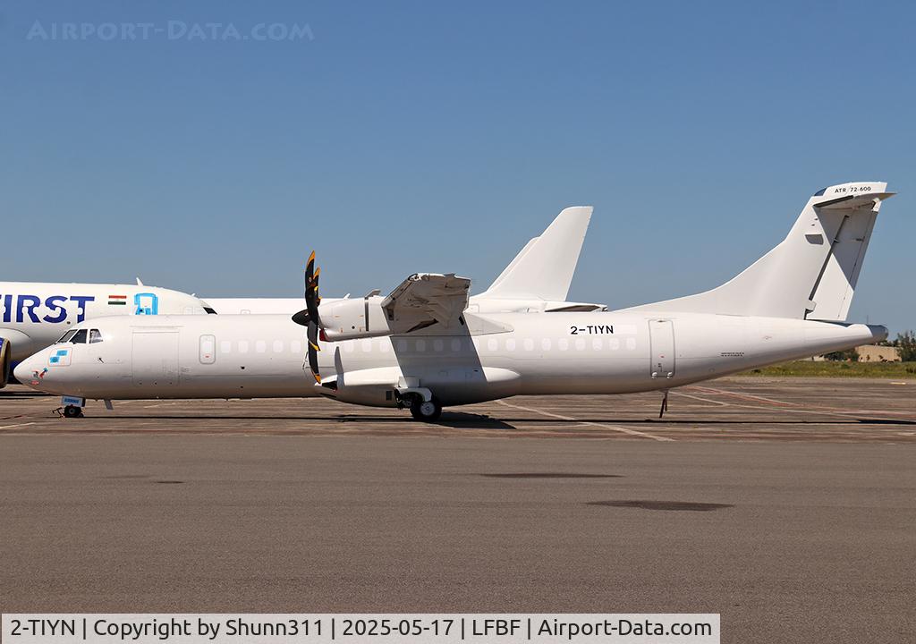 2-TIYN, 2014 ATR 72-600 (72-212A), c/n 1174, Parked in all white c/s