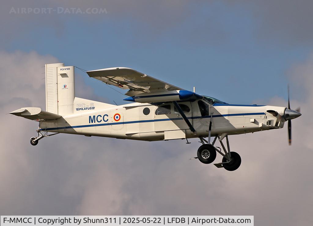 F-MMCC, 1992 Pilatus PC-6/B2-H4 Turbo Porter, c/n 889, Climbing after take off