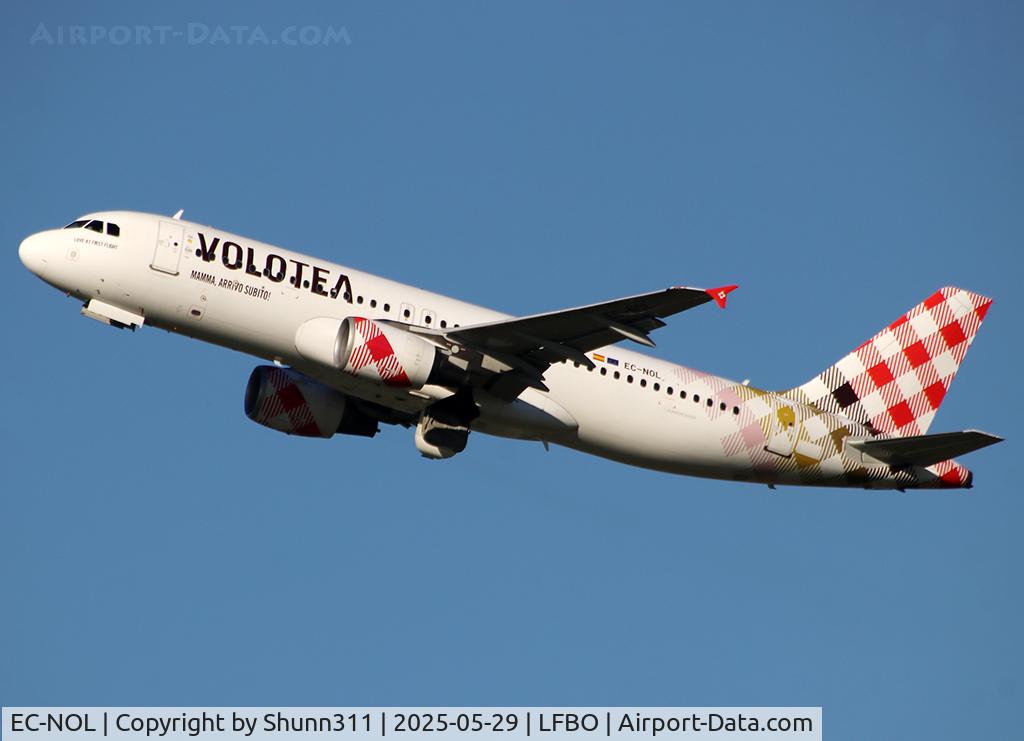 EC-NOL, 2006 Airbus A320-214, c/n 2740, Climbing after take off from rwy 32R