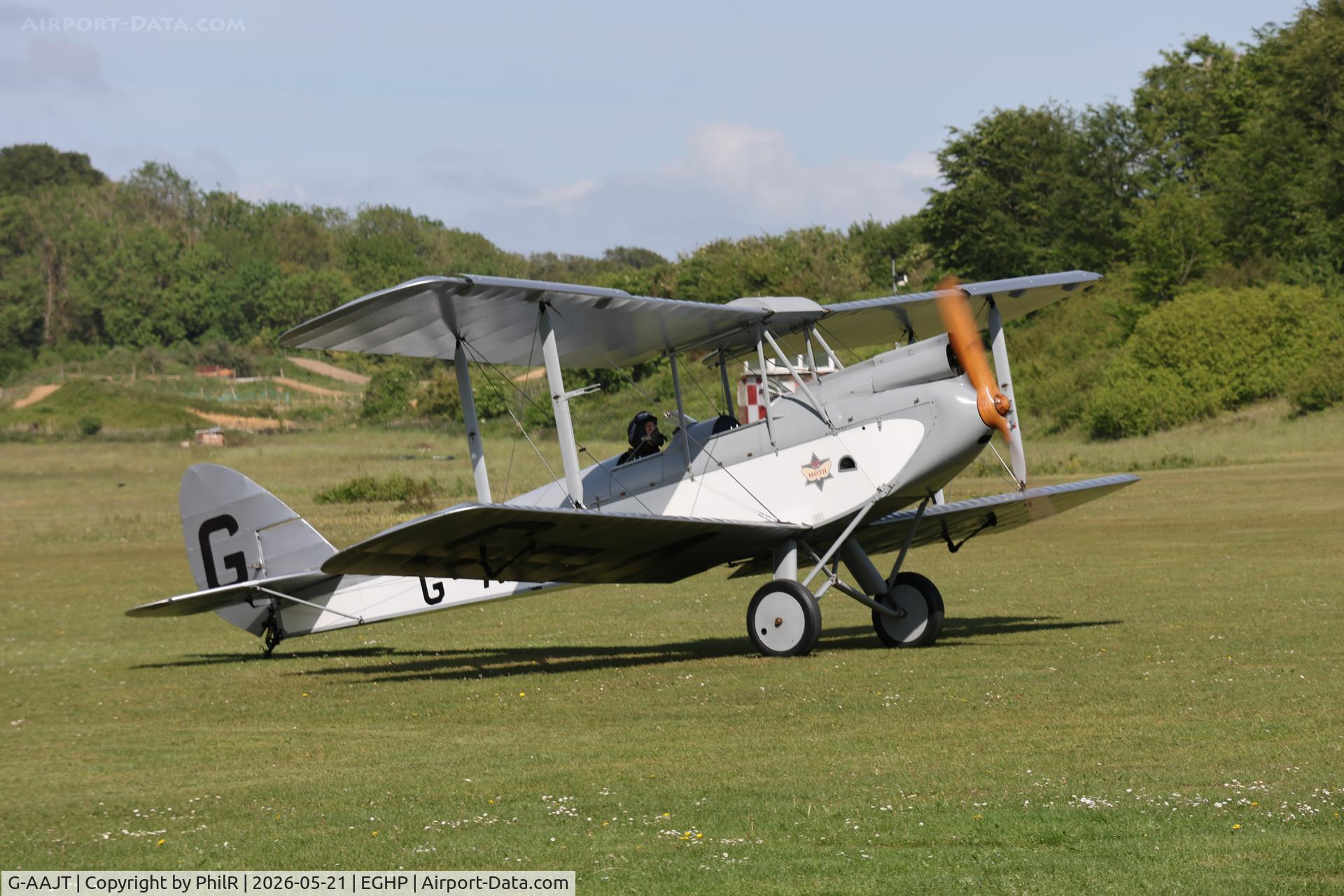 G-AAJT, 1930 De Havilland DH60G Gipsy Moth, c/n 1084, G-AAJT 1930 DH60G Gipsy Moth Popham 