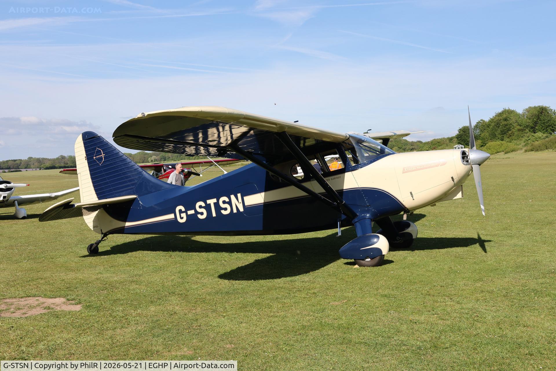 G-STSN, 1948 Stinson Flying Station Wagon, c/n 108-4352, G-STSN 1948 Stinson 108-3 (Modified) Popham 
