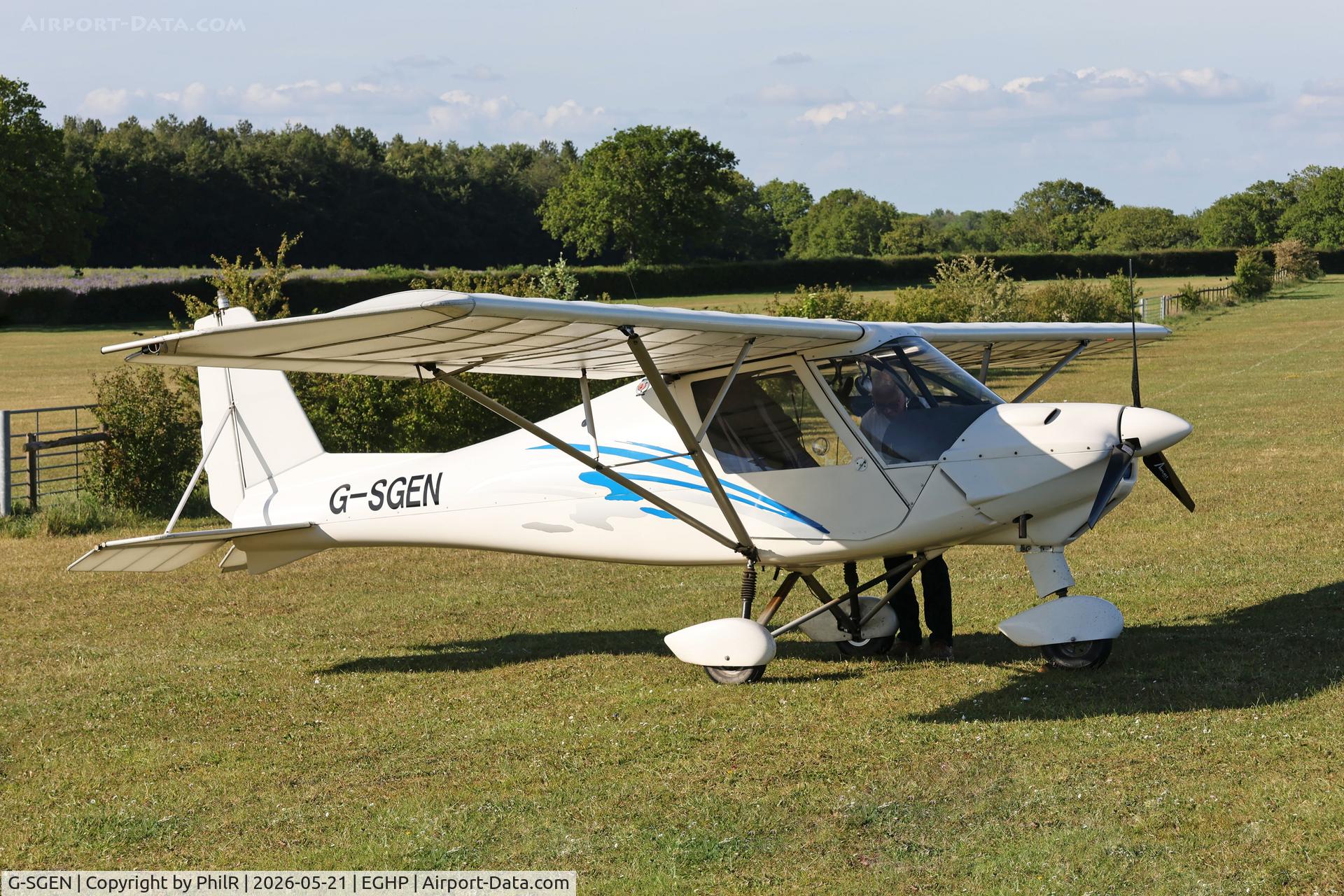 G-SGEN, 2004 Comco Ikarus C42 FB80, c/n 0407-6611, G-SGEN 2004 Fly Buy Ultralights Ltd Ikarus C42 FB80 Popham 