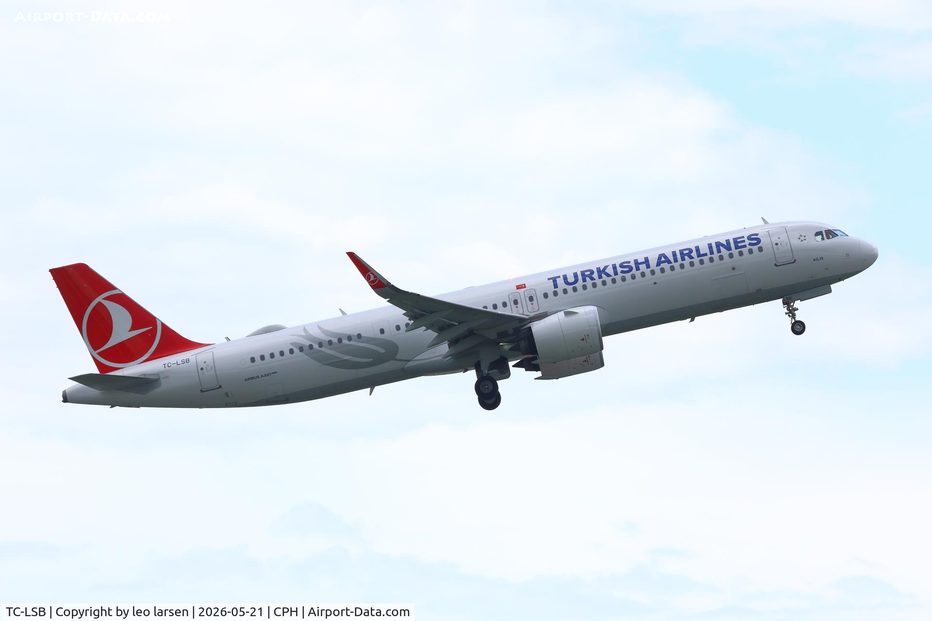 TC-LSB, 2019 Airbus A321-271NX, c/n 8257, Copenhagen 21.5.2026