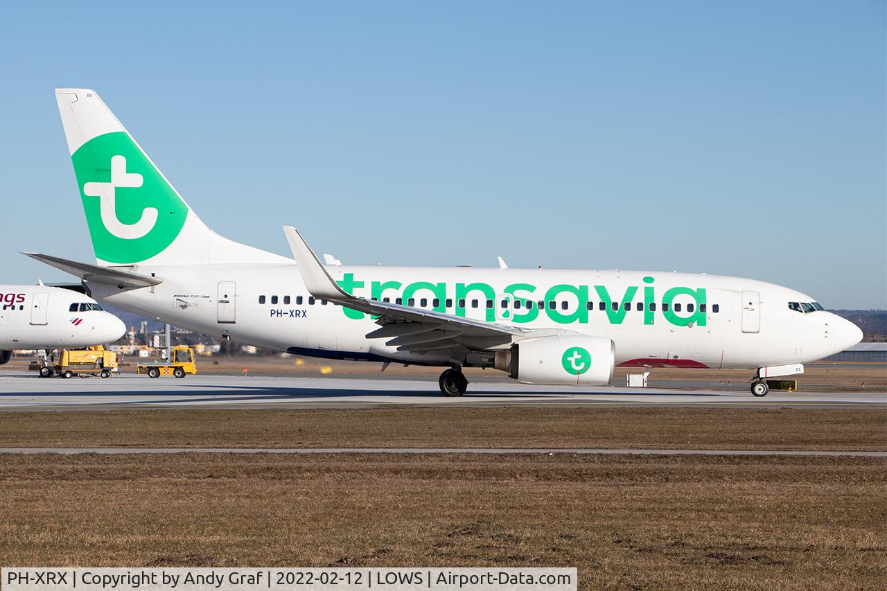 PH-XRX, 2003 Boeing 737-7K2, c/n 33464 l/n 1299, Transavia 737-700