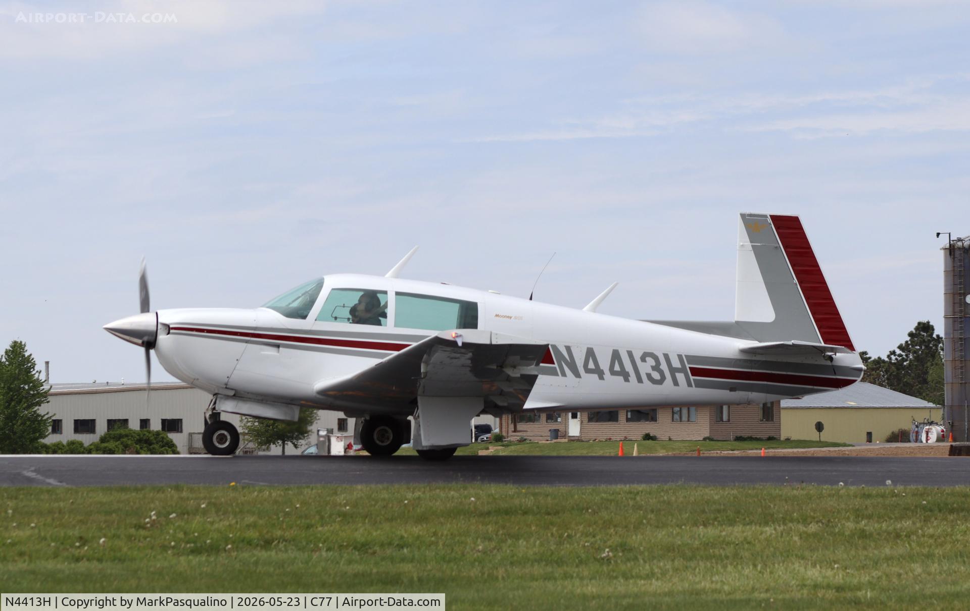 N4413H, 1978 Mooney M20J 201, c/n 24-0728, Mooney M20J