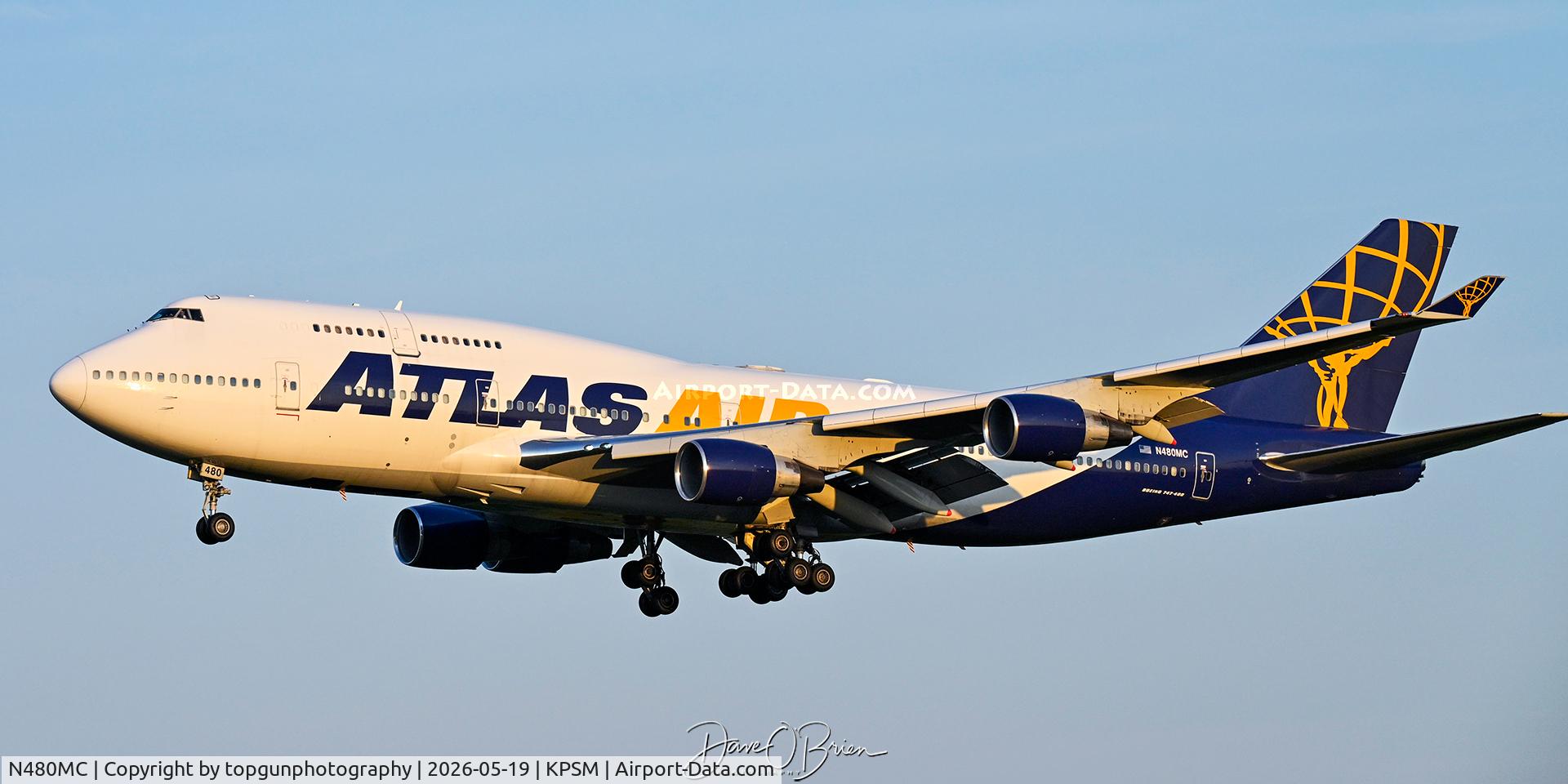 N480MC, 1999 Boeing 747-422, c/n 28812 l/n 1207, GIANT8585 inbound RW16
