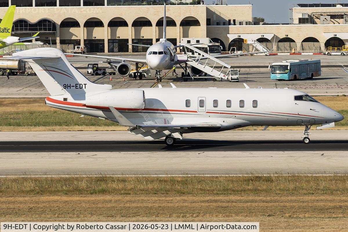 9H-EDT, 2016 Bombardier Challenger 350 (BD-100-1A10), c/n 20650, Runway 13