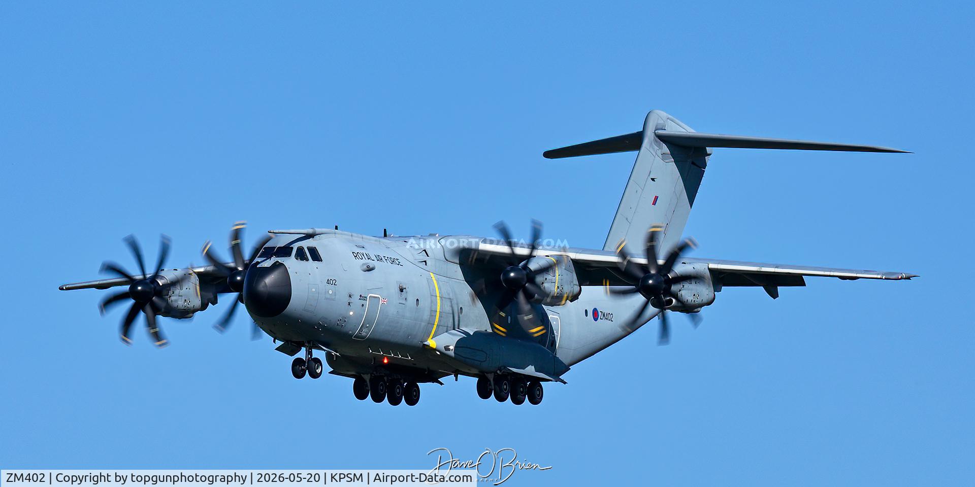 ZM402, 2014 Airbus A400M Atlas C.1, c/n 017, ASCOT4135 landing RW34
