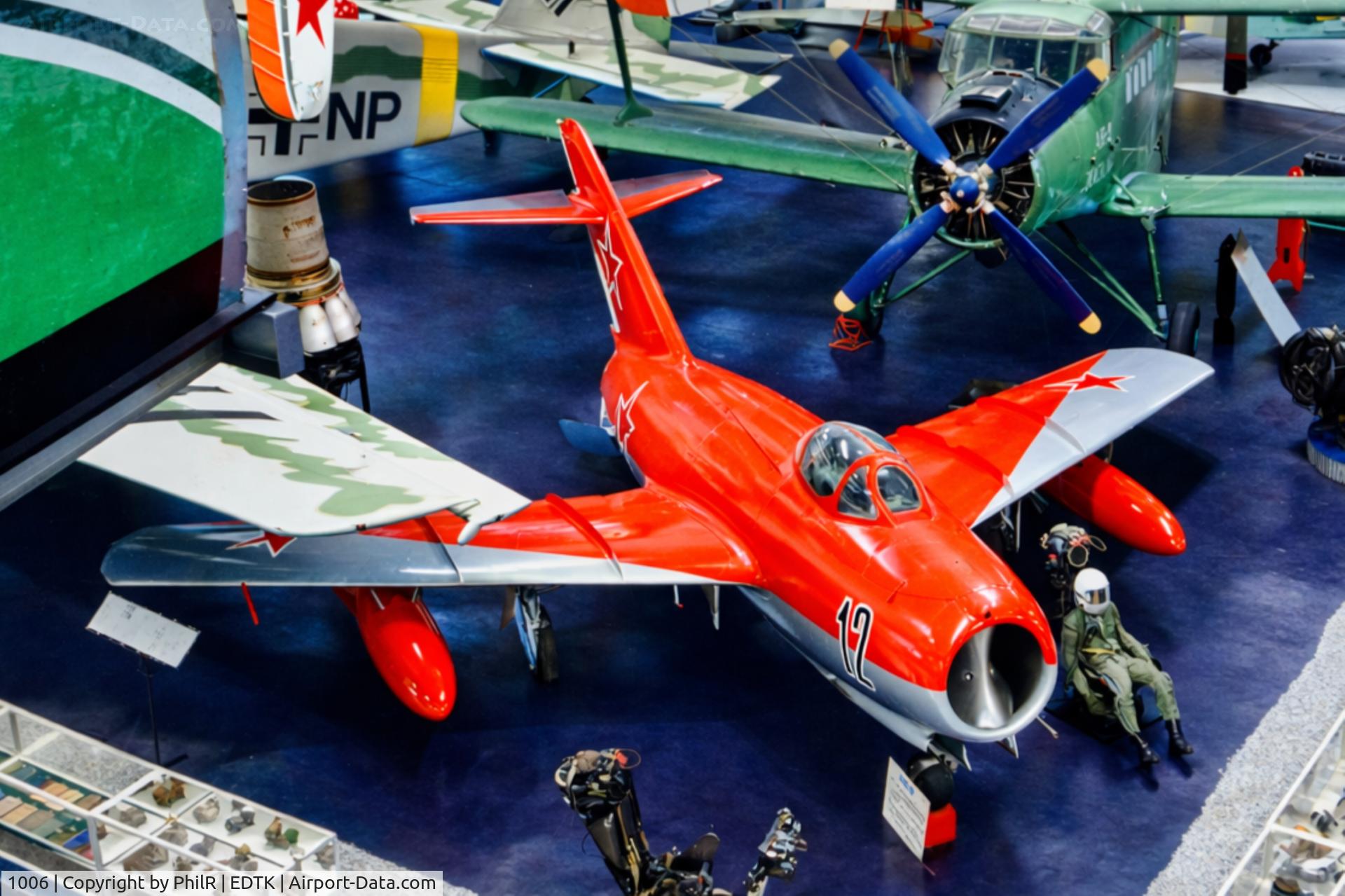 1006, PZL-Mielec Lim-2 (MiG-15bis), c/n 1B01006, 12' (1006) PZL Mielic Lim 2 (MiG 15) SovAF Sinsheim 06.93(1).jpg
