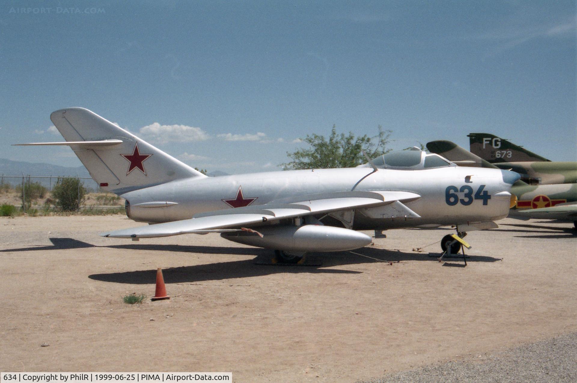 634, Mikoyan-Gurevich MiG-17PF, c/n 1D-0634, 634 1958 PZL-Mielec Lim-6M ( MiG-17PF Fresco-D) SovAF Pima 