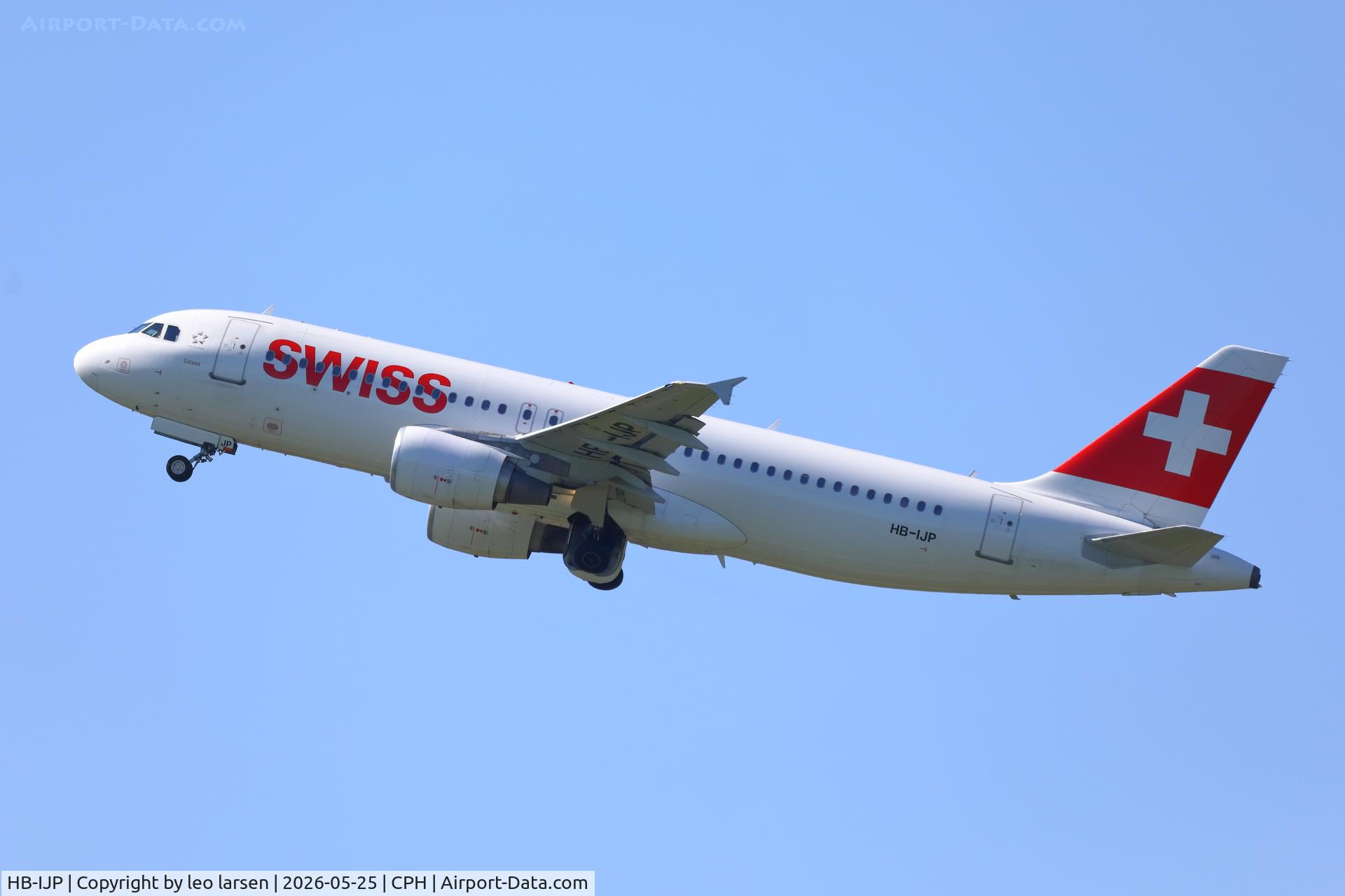 HB-IJP, 1997 Airbus A320-214, c/n 681, Copenhagen 25.5.2026