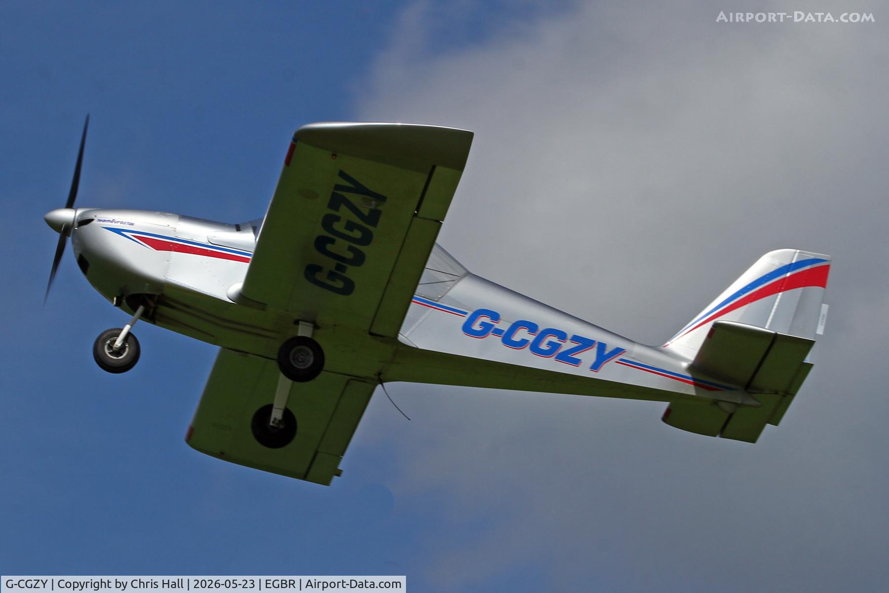 G-CGZY, 2011 Cosmik EV-97 TeamEurostar UK, c/n 3926, EV-97 fly-in Breighton 23/05/26