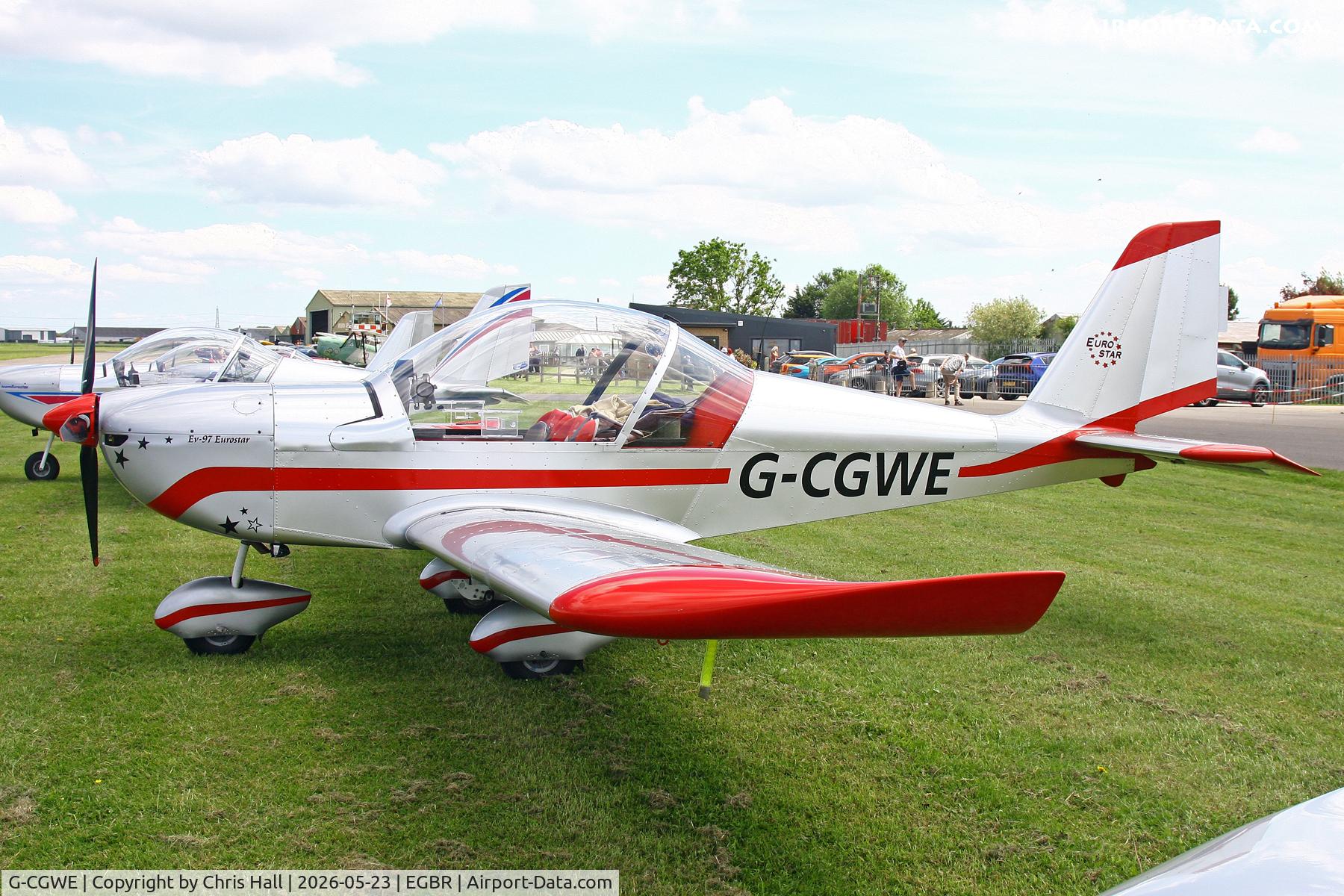 G-CGWE, 2011 Aerotechnik EV-97A Eurostar, c/n LAA 315A-15045, EV-97 fly-in Breighton 23/05/26