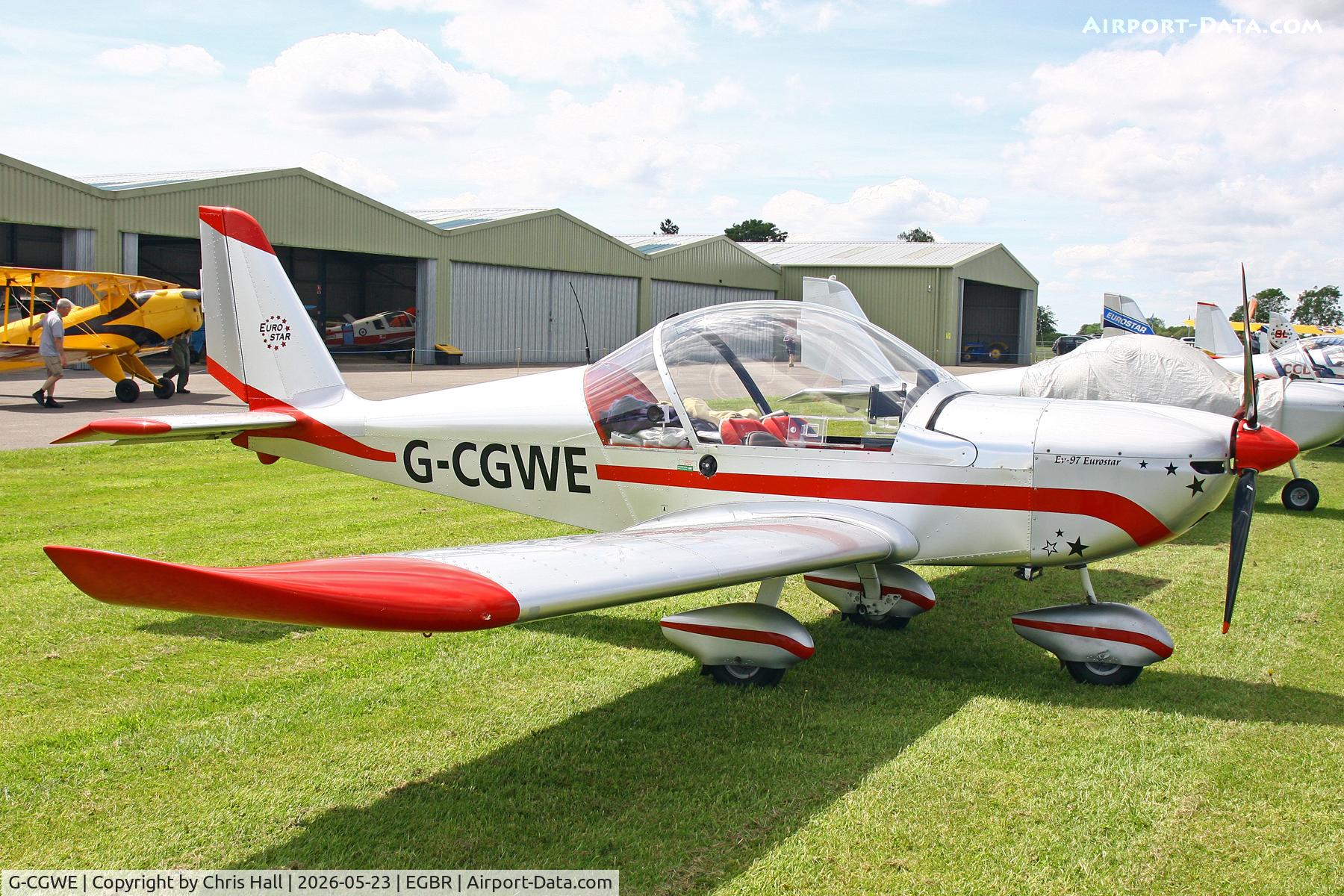 G-CGWE, 2011 Aerotechnik EV-97A Eurostar, c/n LAA 315A-15045, EV-97 fly-in Breighton 23/05/26