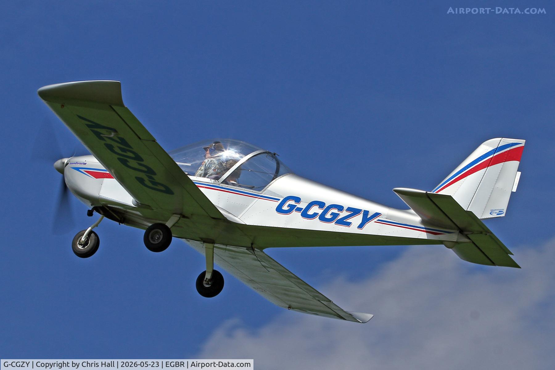 G-CGZY, 2011 Cosmik EV-97 TeamEurostar UK, c/n 3926, EV-97 fly-in Breighton 23/05/26