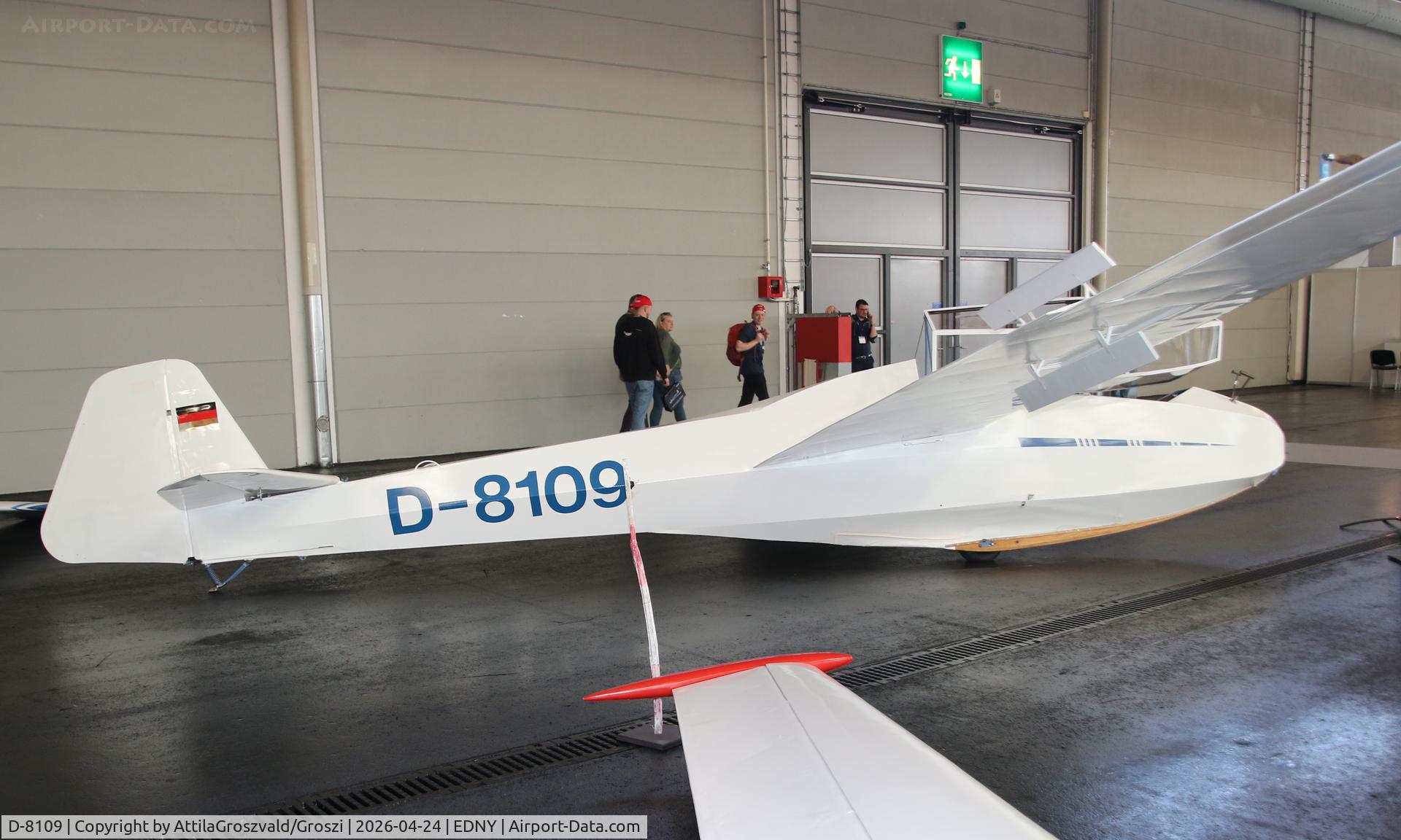 D-8109, 1954 Scheibe Bergfalke II, c/n 172, EDNY - Bodensee Airport Friedrichshafen, Germany. AERO 2026